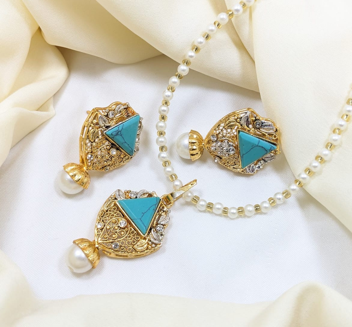 *Kit Set/Pendant Set*