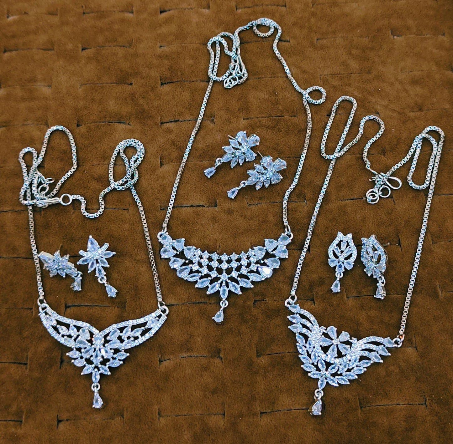 *American Diamond Necklace Set*