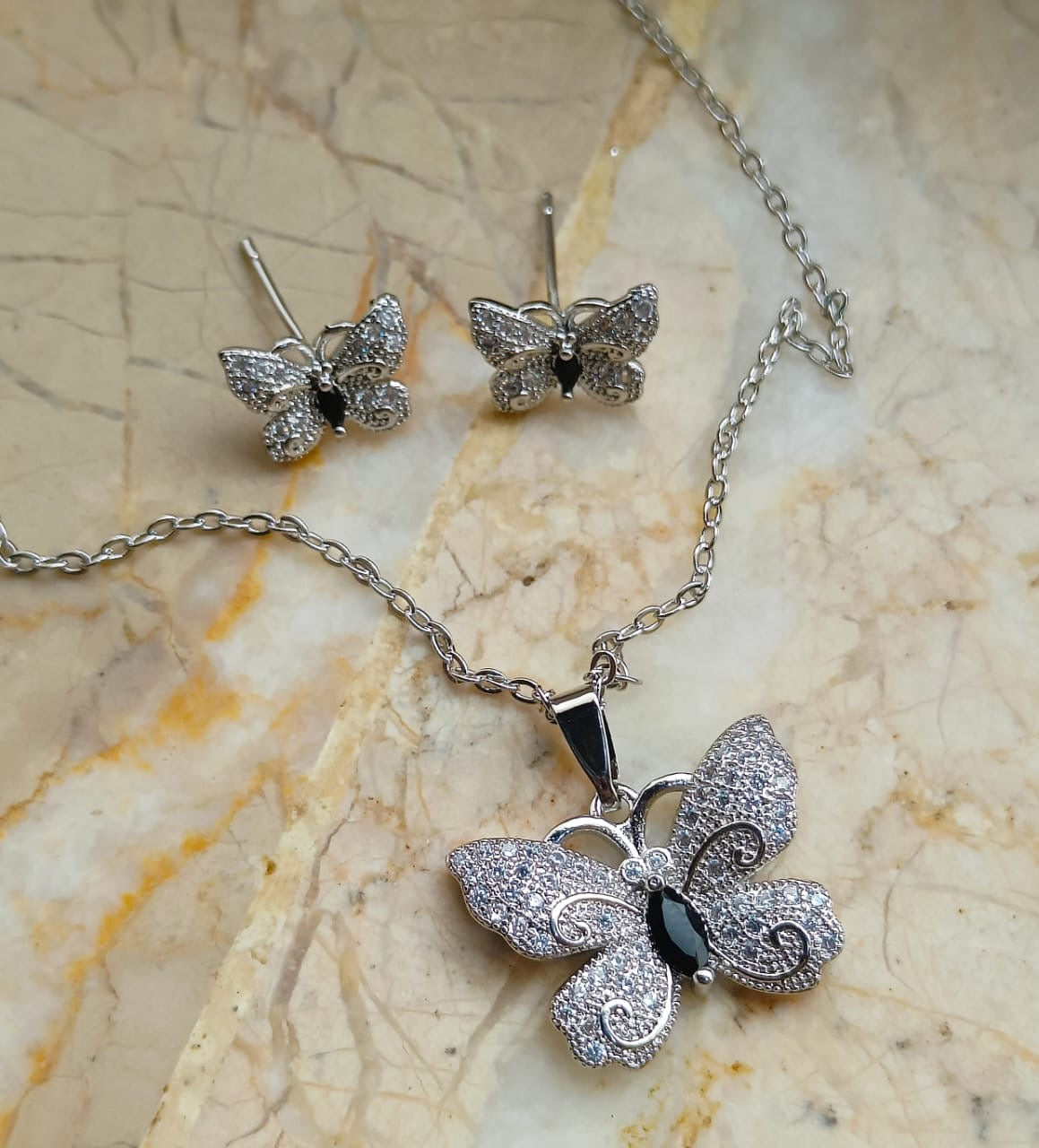 *Small Pendant Sets, Best for Kids & Teens*