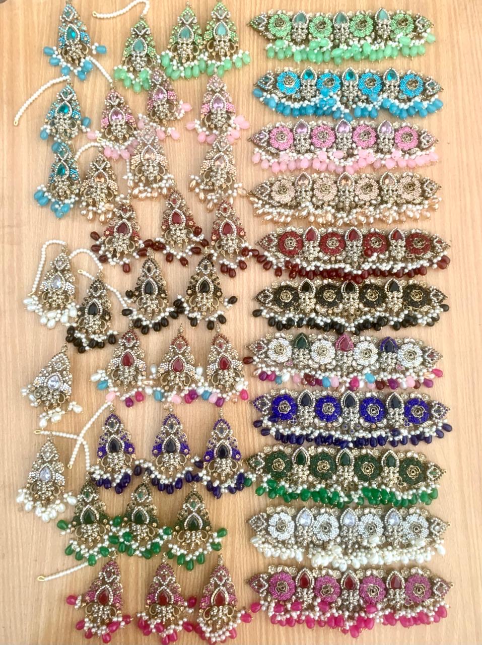 3d stones choker set with Teeka