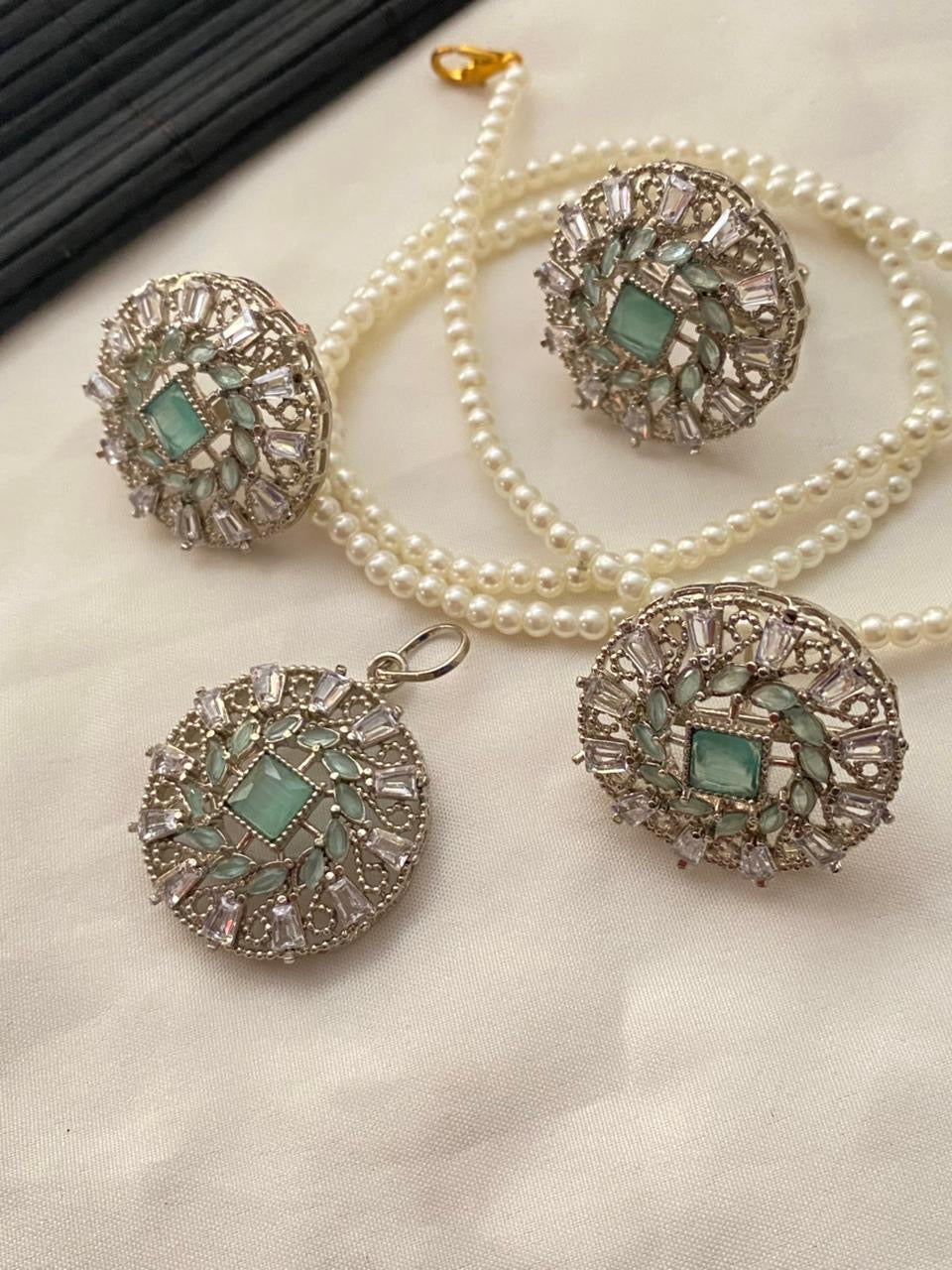 Kit pendant set