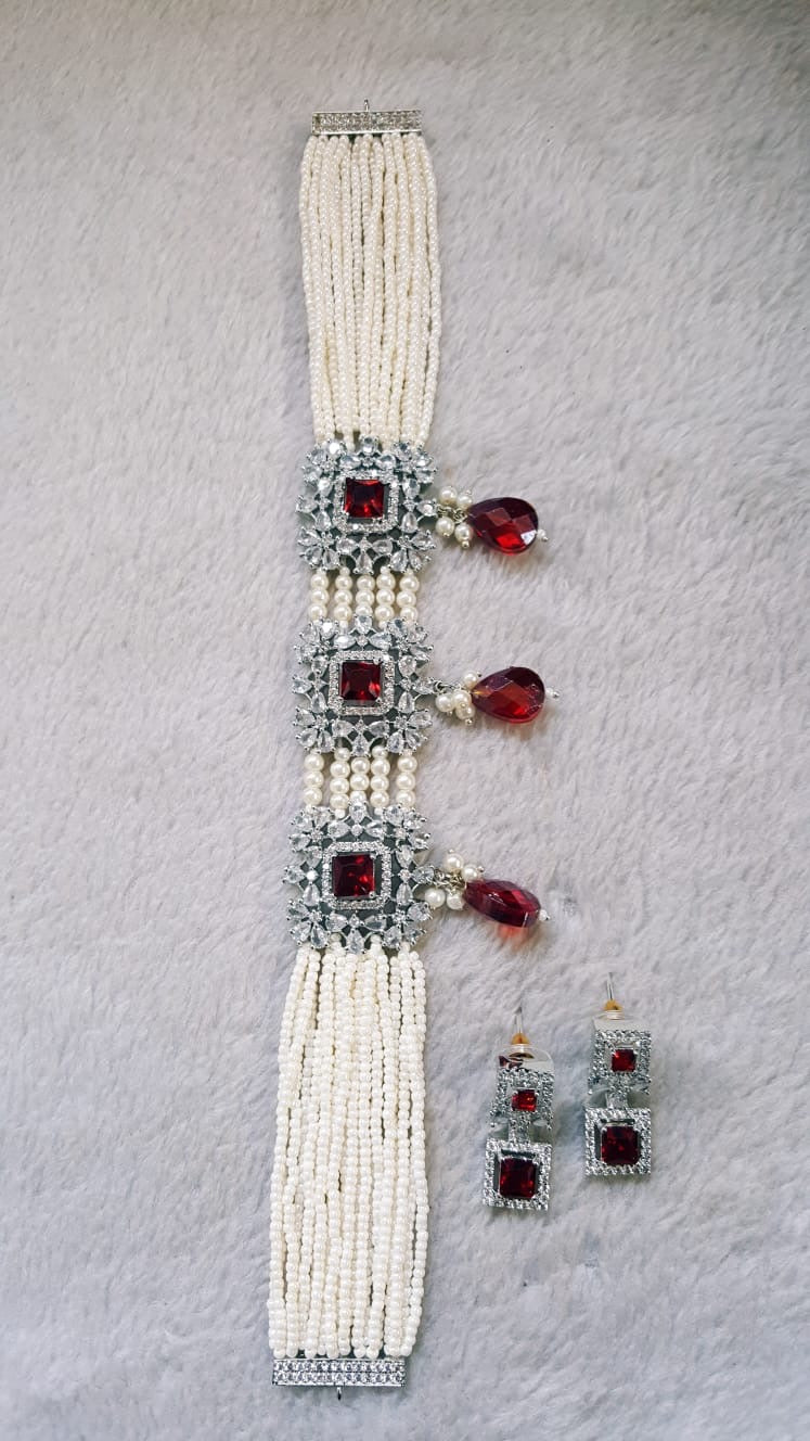 Chokers sets