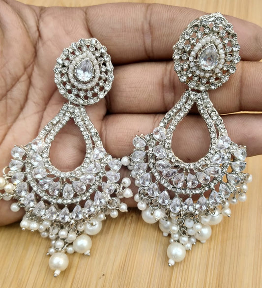 Long size Drop Earrings
Attractive design