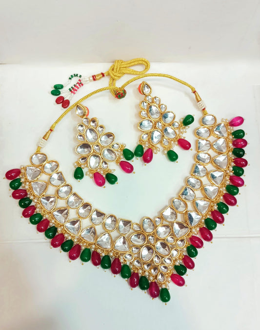 Beautiful Indian Kundan Stylish Necklace Set
