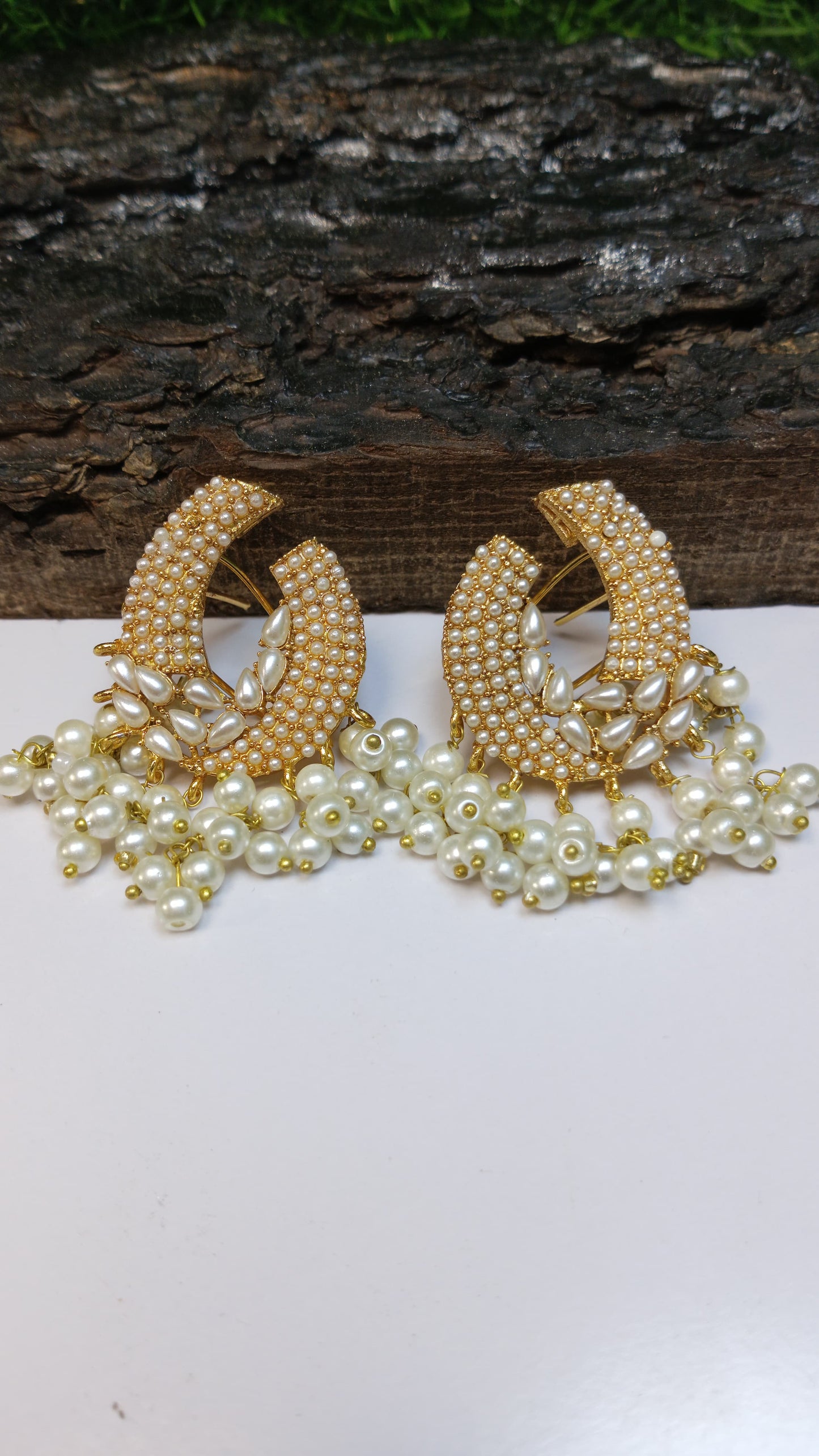 Light weight tops earrings