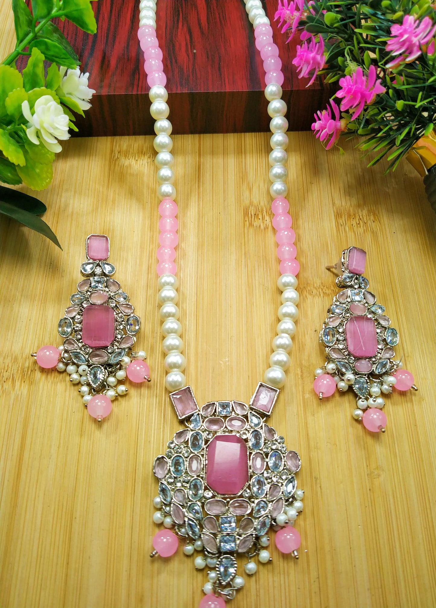 *Long Pendant Mala Set*