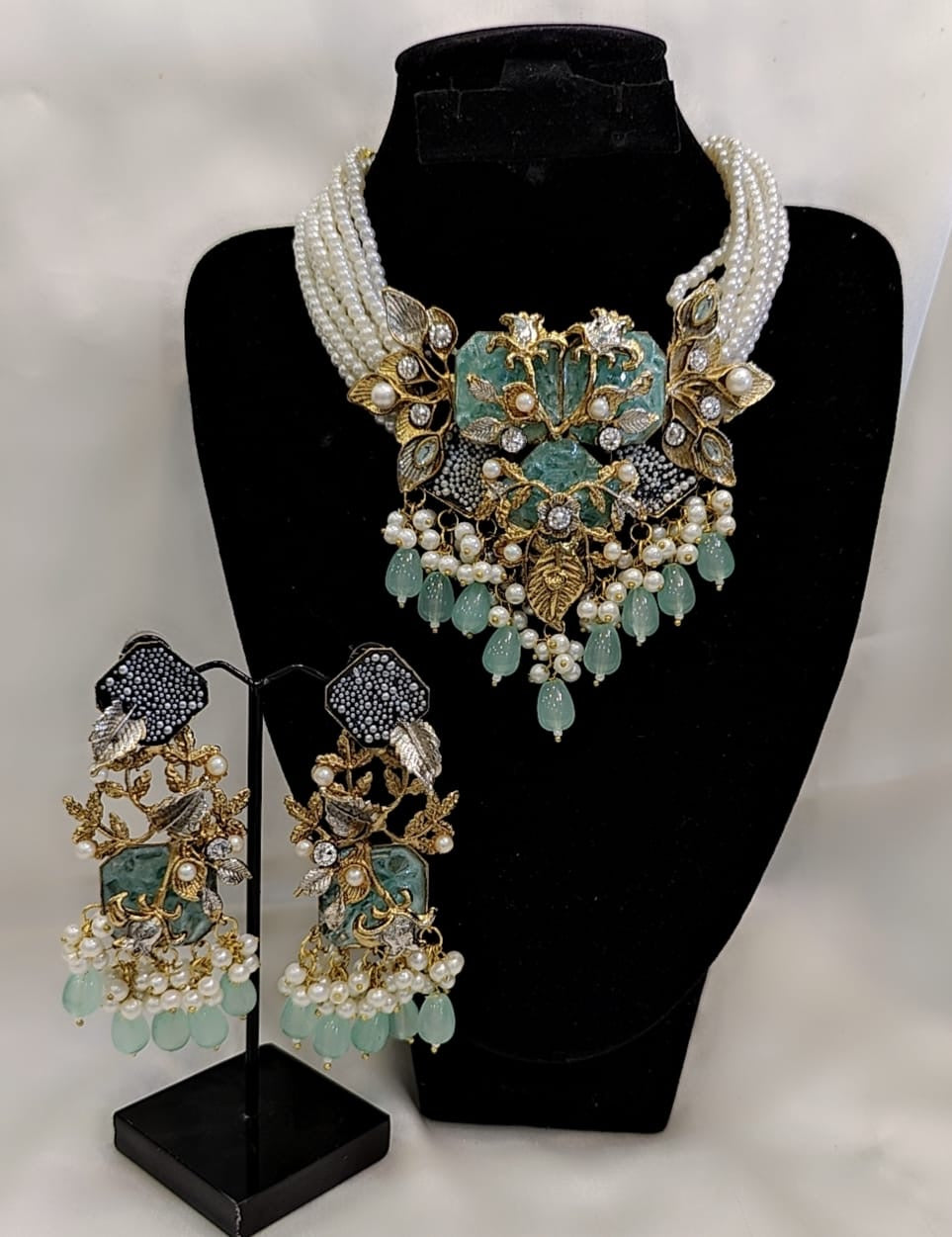 Designer collection Handmade turkish work chokkar with big size earrings