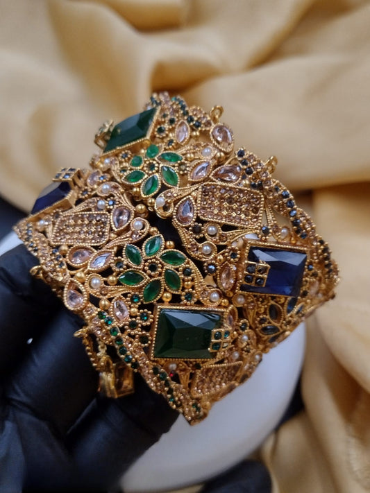New design Stylish Zarqan Open able Two piece bangle