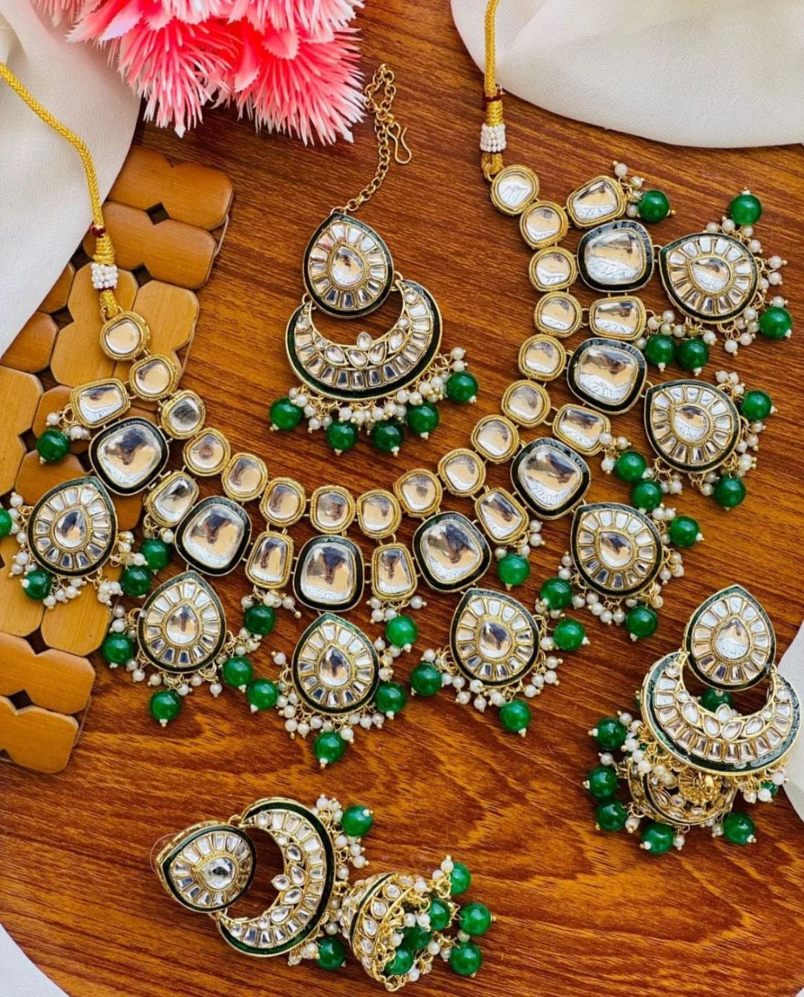 Kundan necklace set