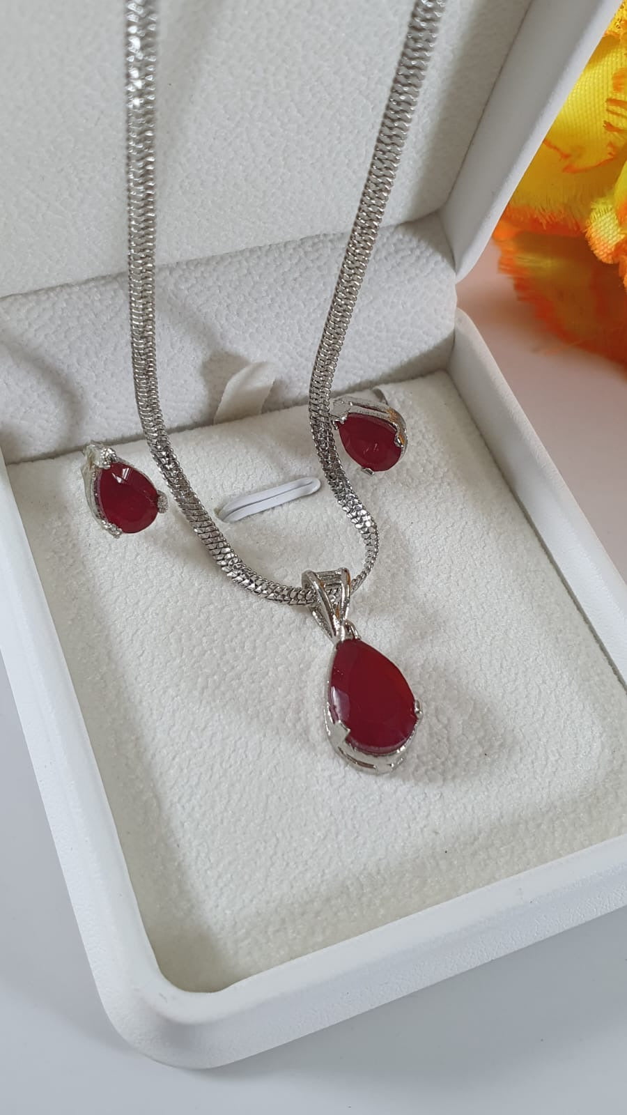 *Kit/Pendant Sets*