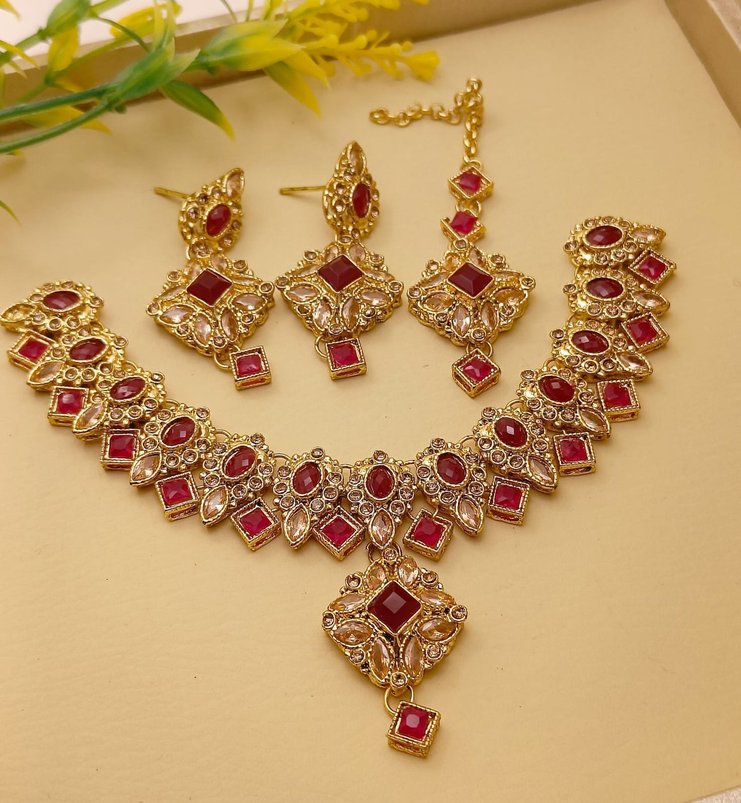 Necklace Set with bindiya