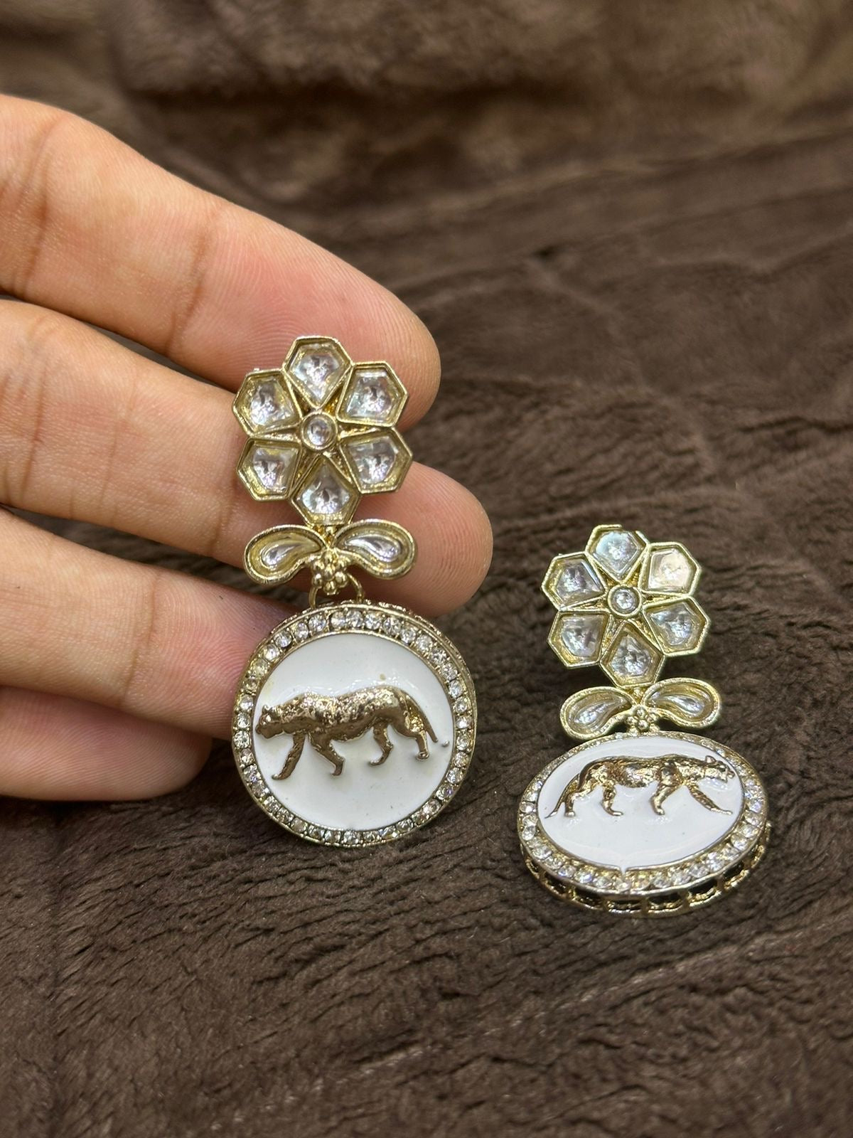 *Stylish Earrings*
