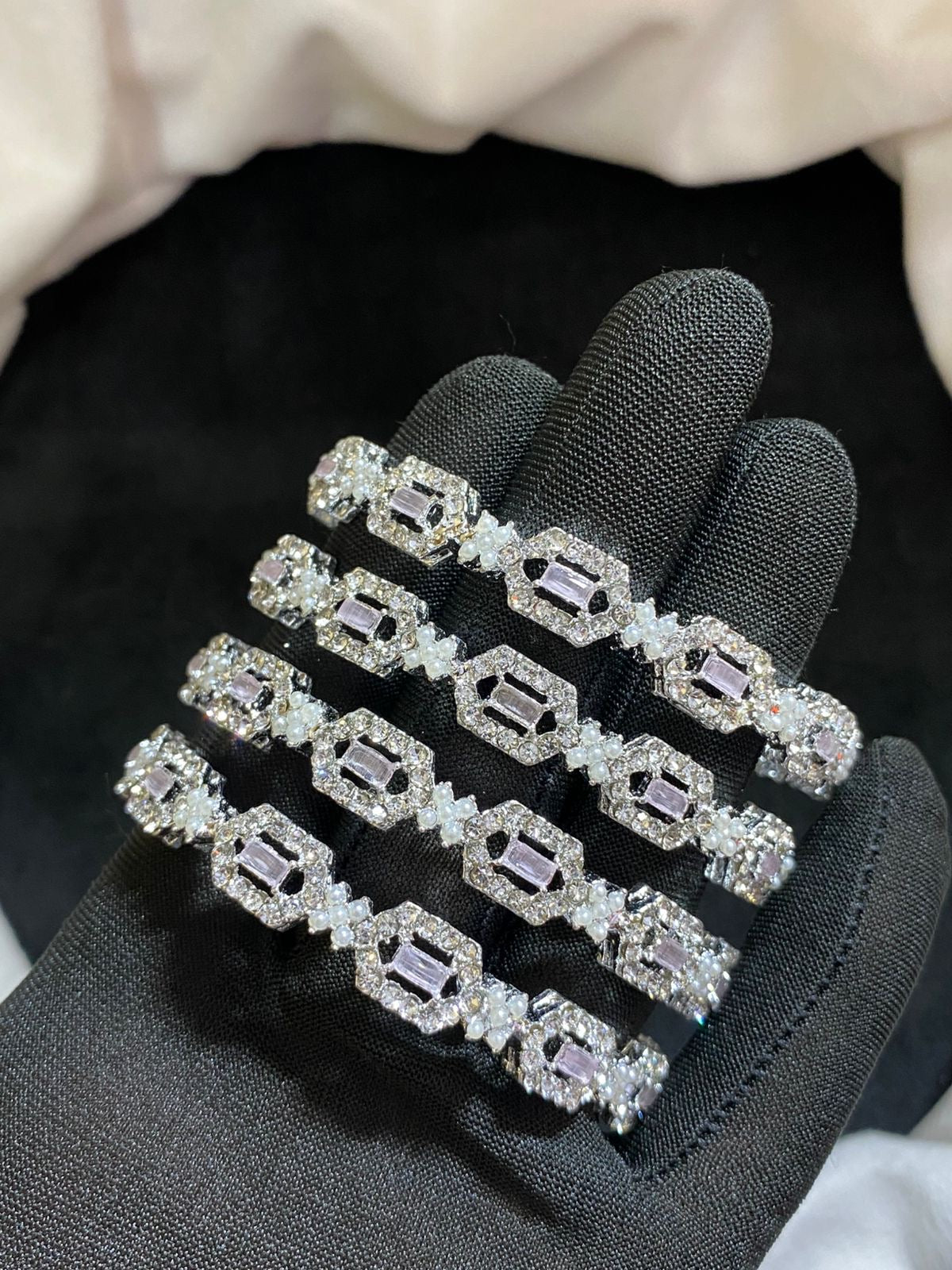 Zarcon 4 PCs bangle set