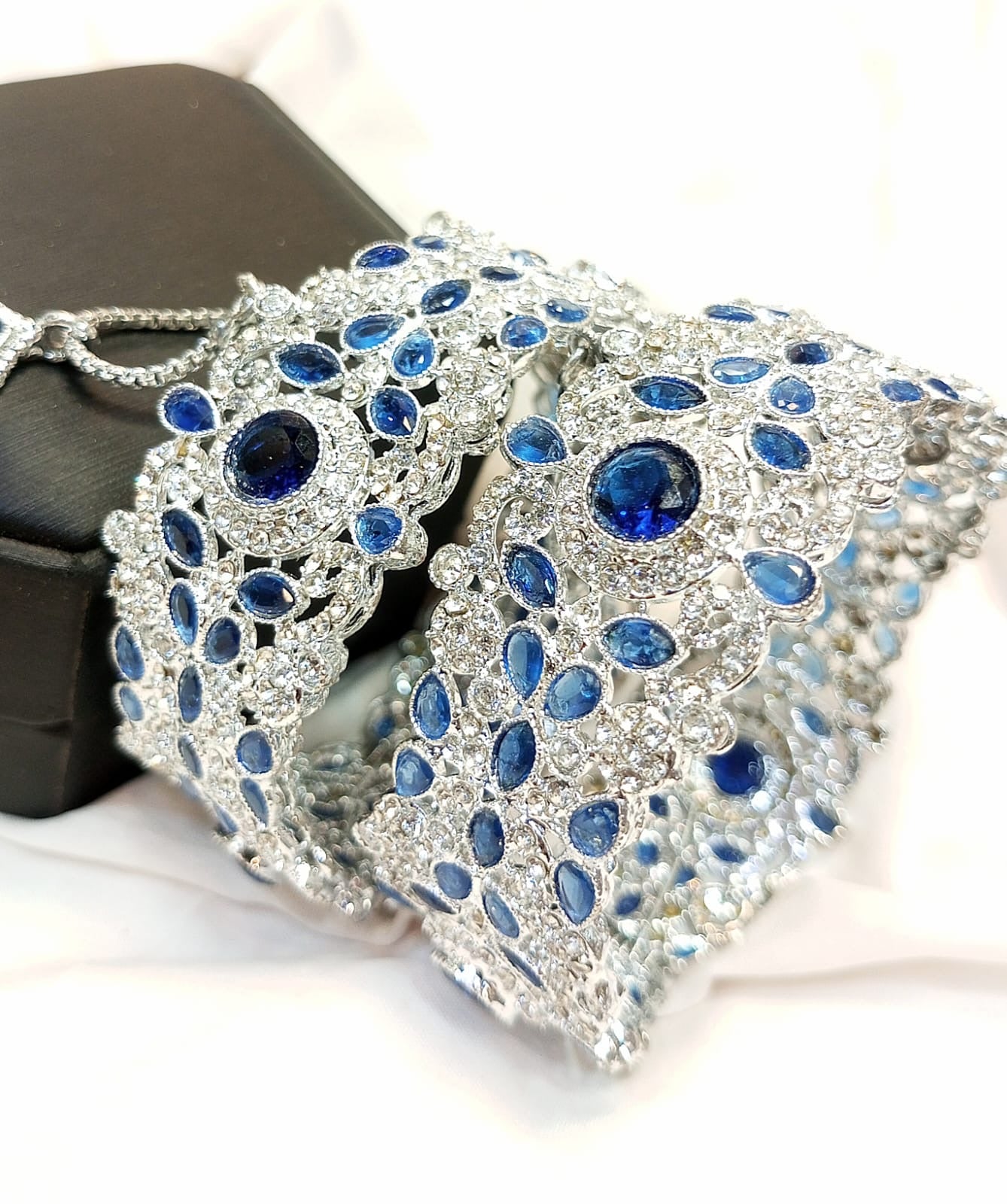 *Silver Plated Kara’s/Bracelets*