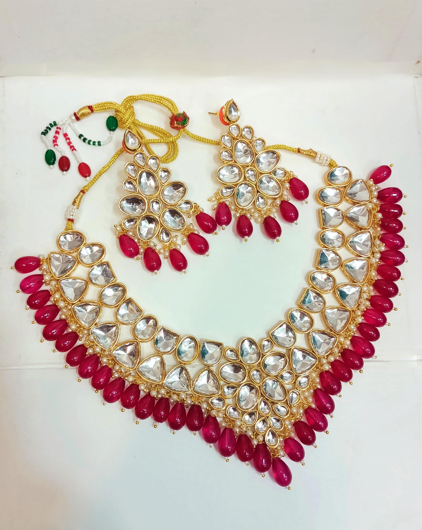 Beautiful Indian Kundan Stylish Necklace Set