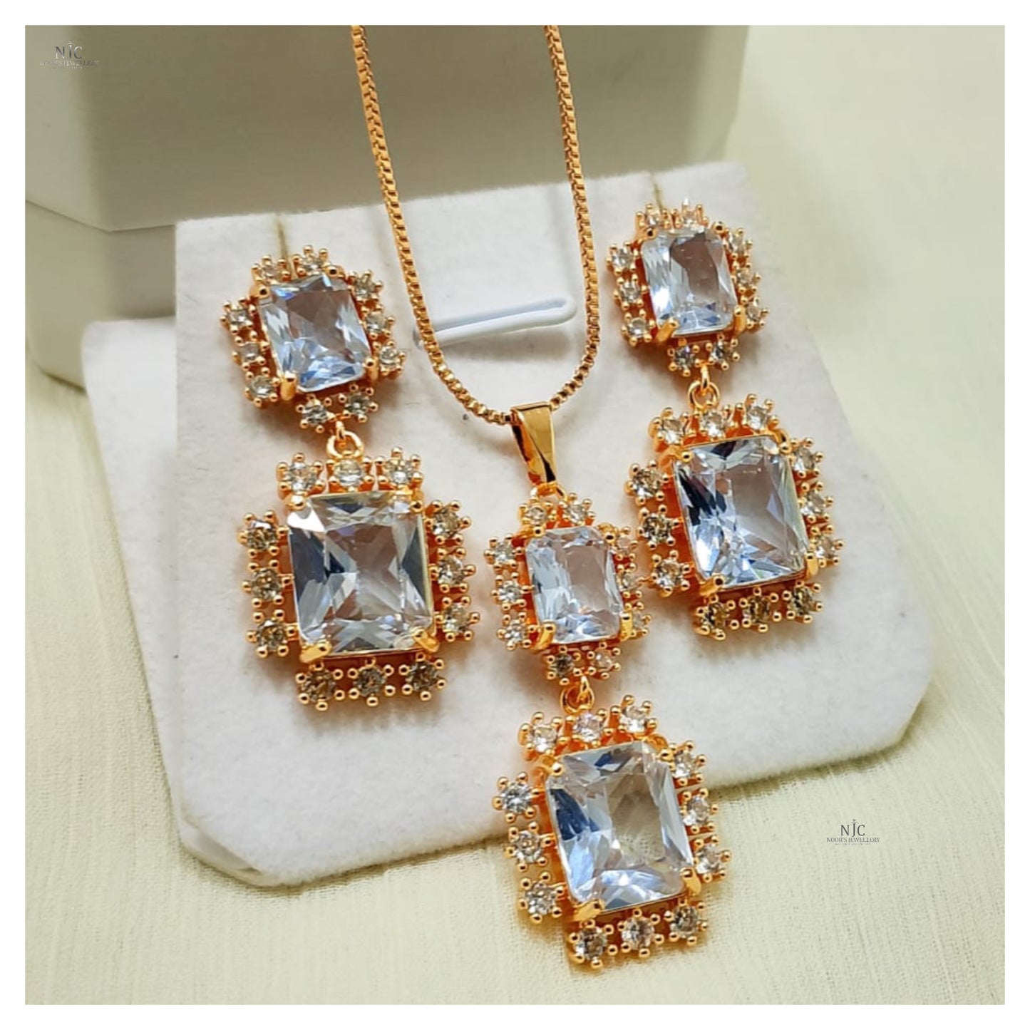Pendant kit set