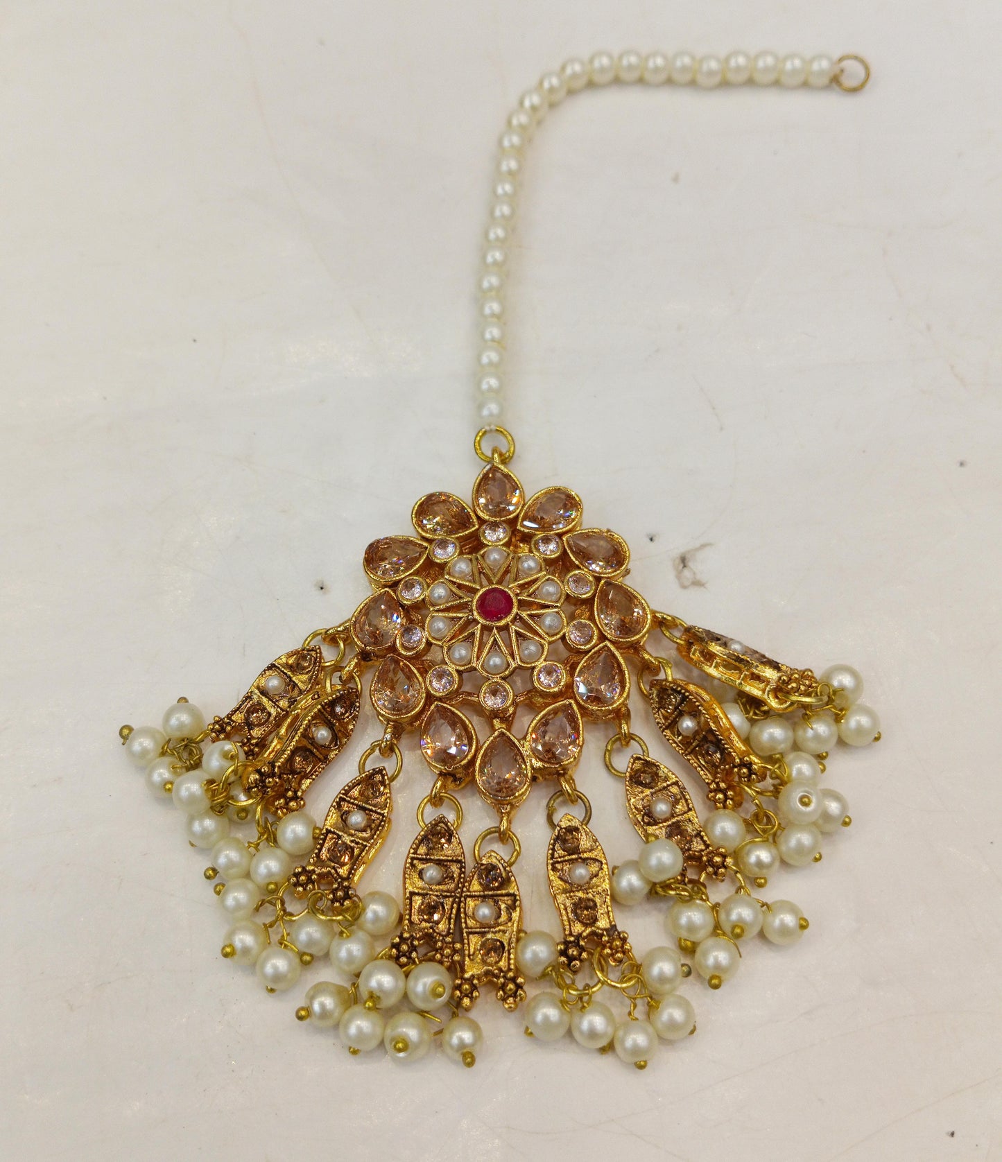 Zircon Tikka/Bindiya