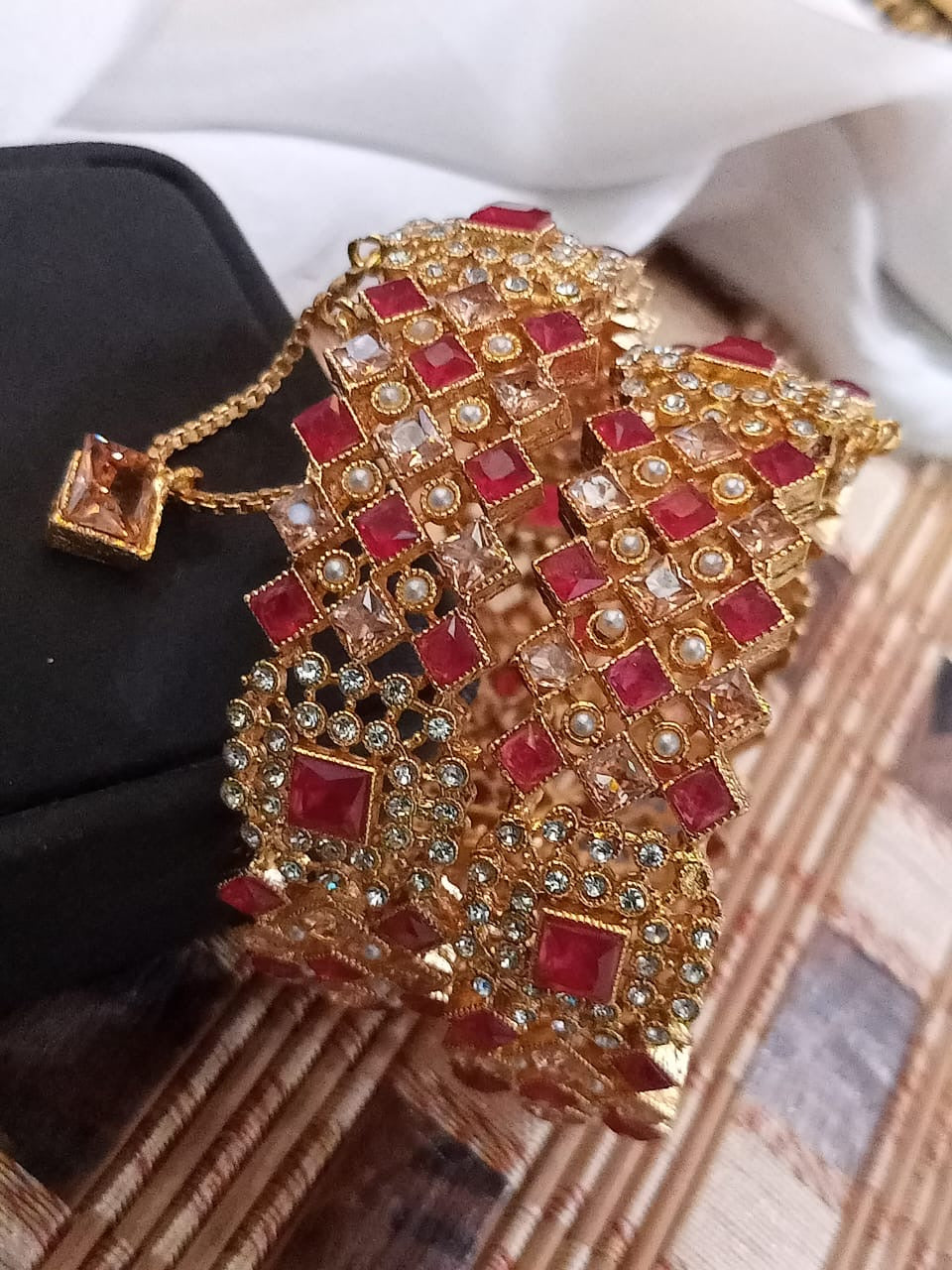 *Openable Pair of Bangles*