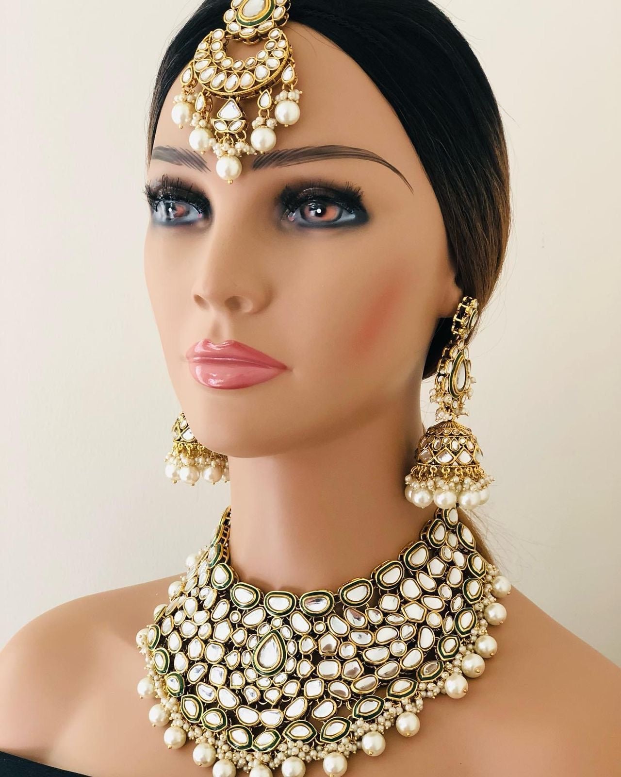 Dabbi Kundan Necklace sets Centre work Meena kaariđź’•