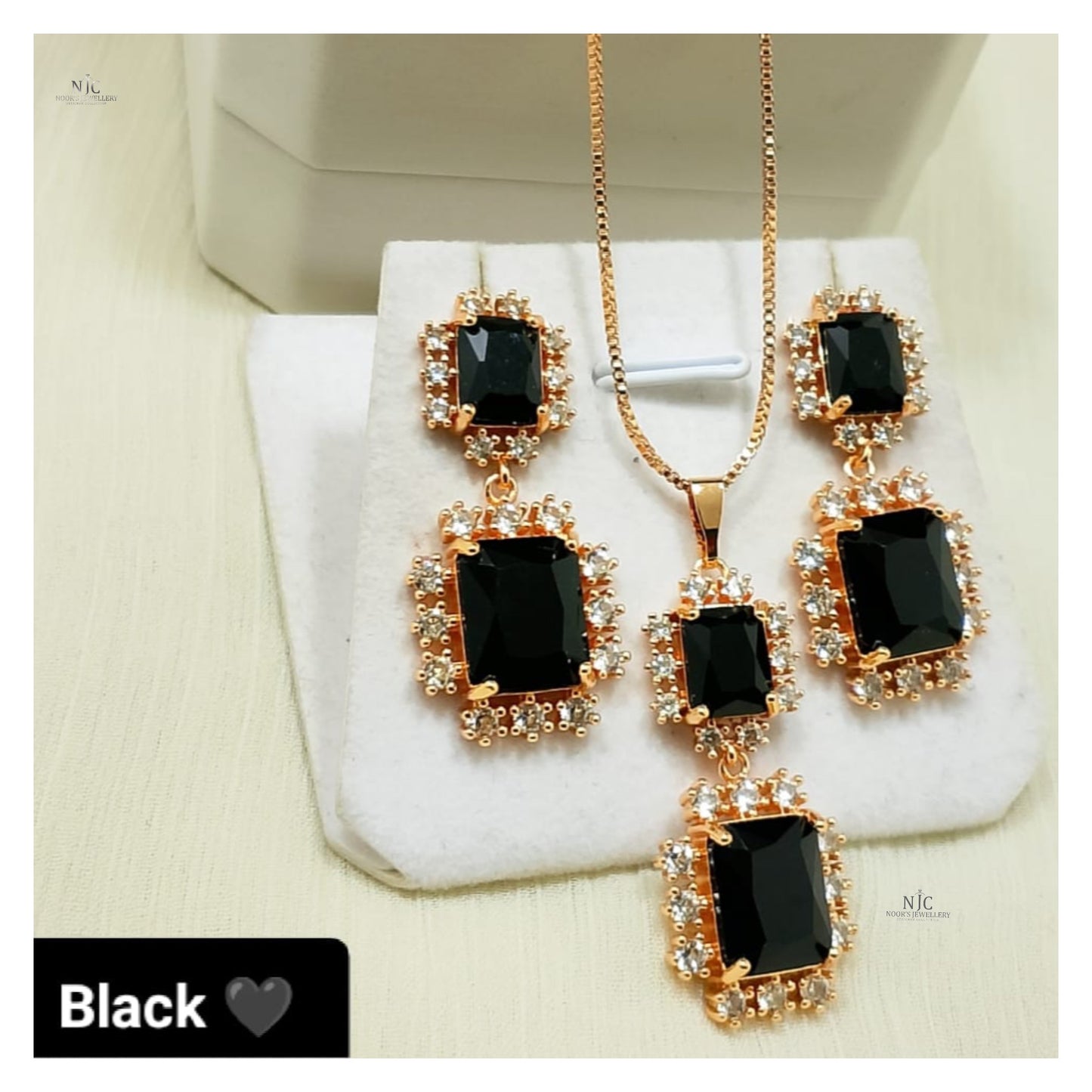 Pendant kit set