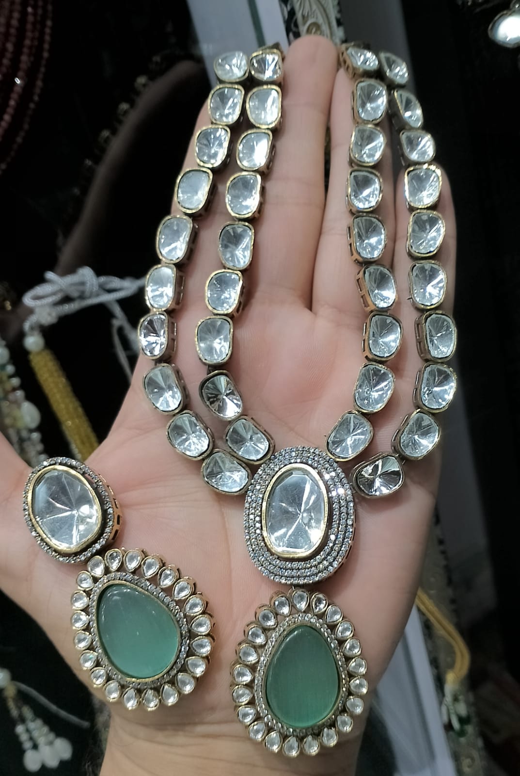 Kundan necklace set