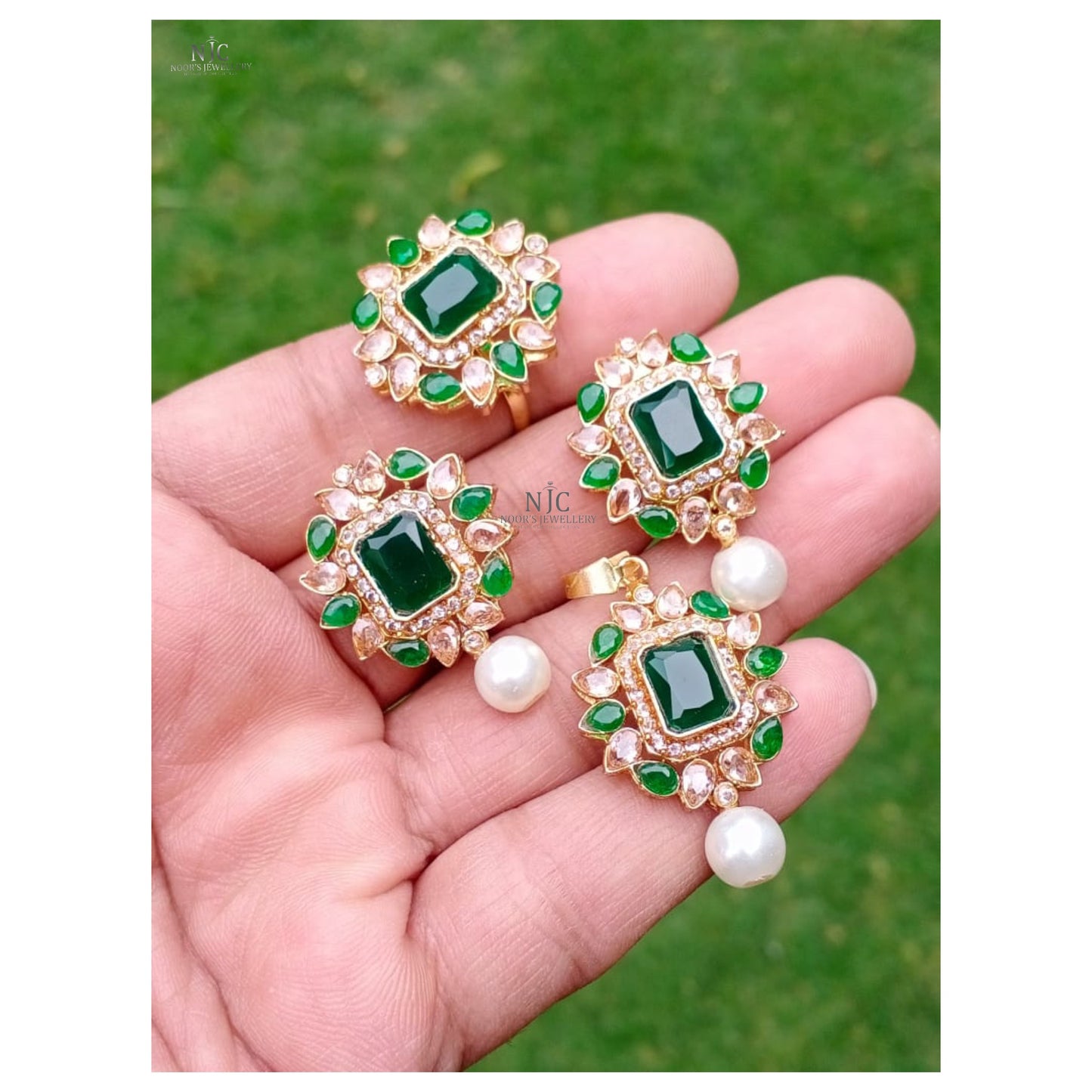 *Kit/Pendant Sets*