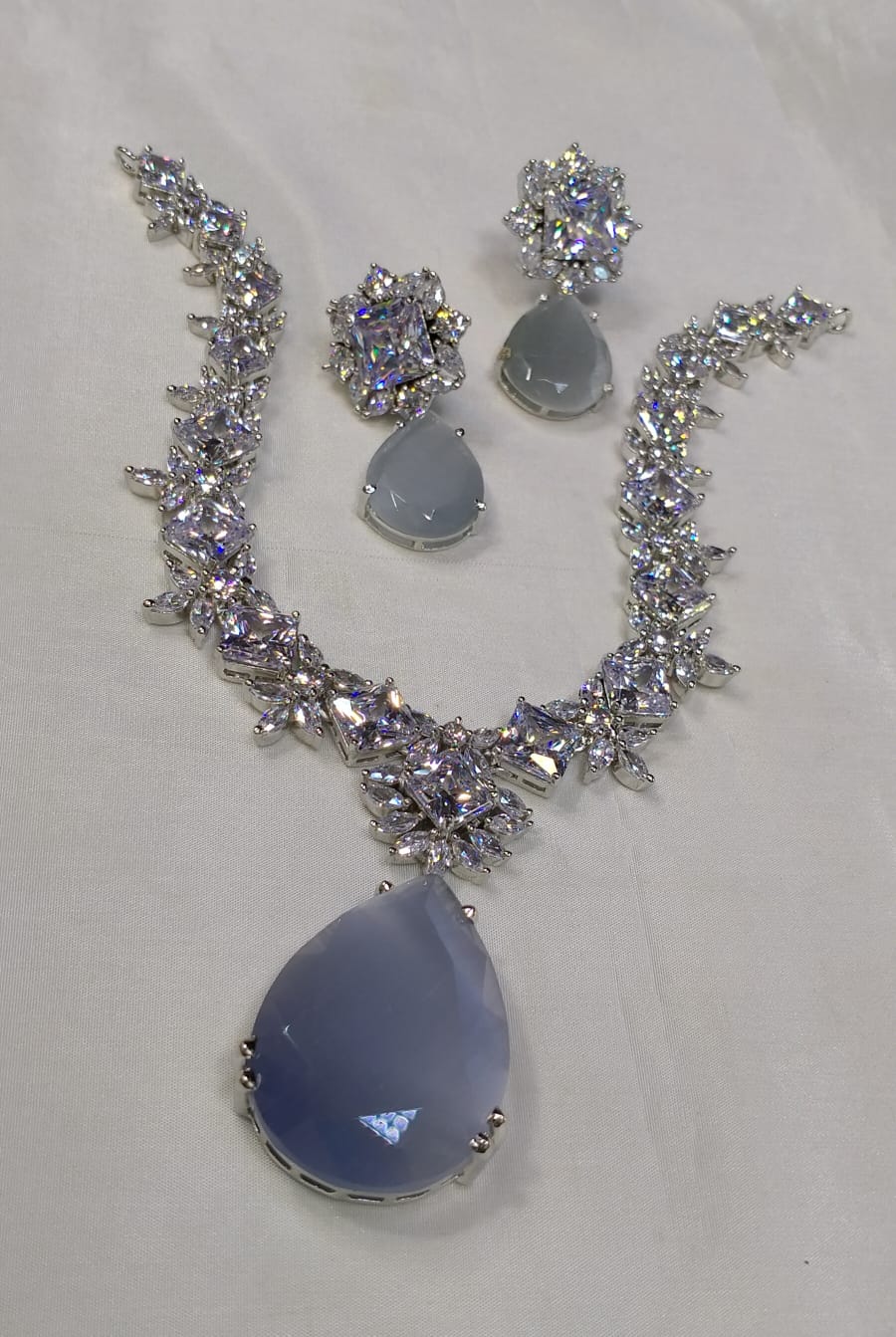 Zircon Sets