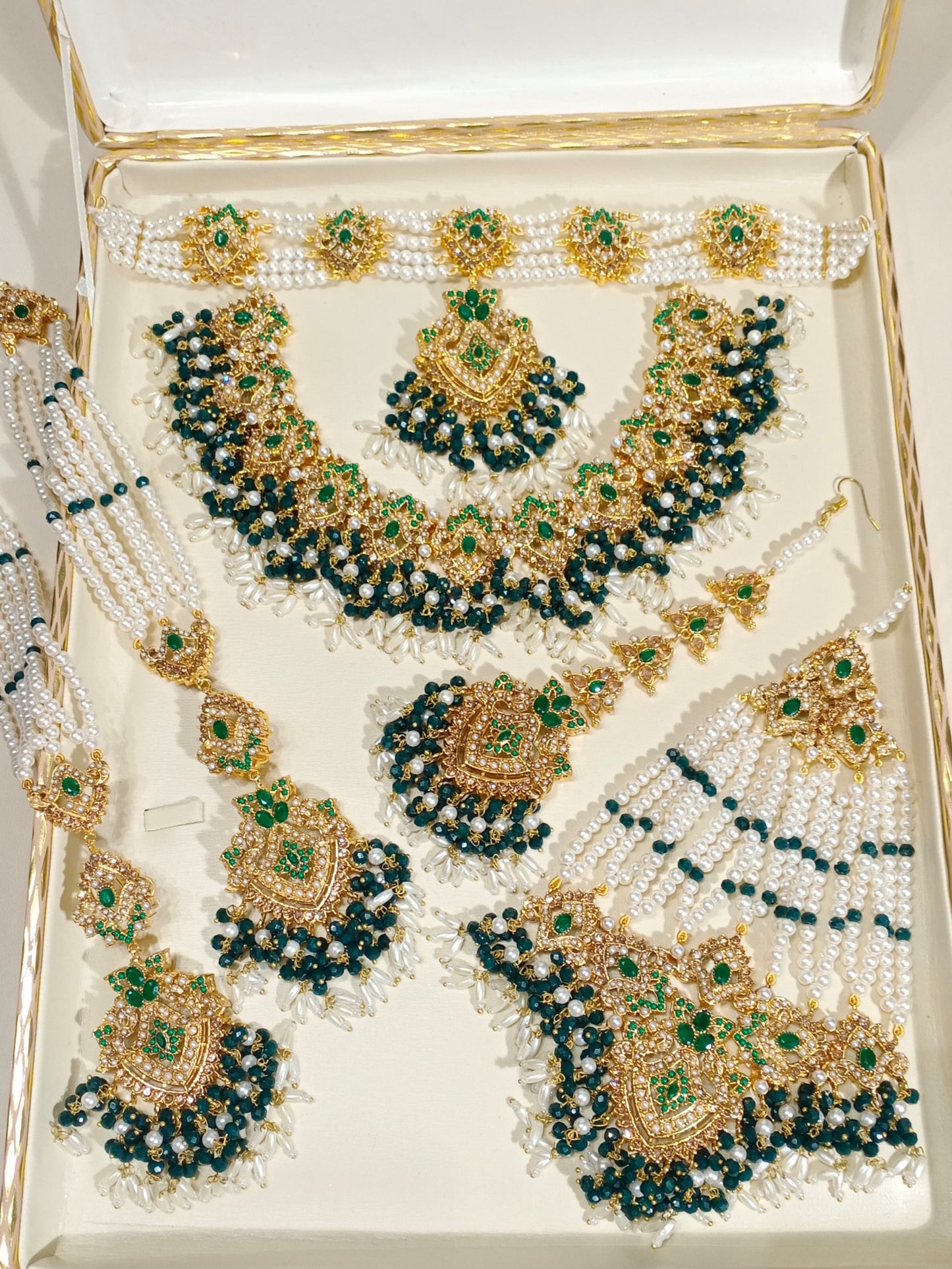 *Nauratan Bridal Set with Jhoomar & Tikka*