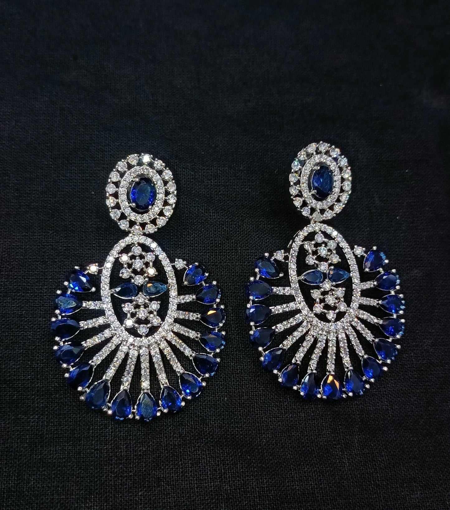 Zircon earrings 2