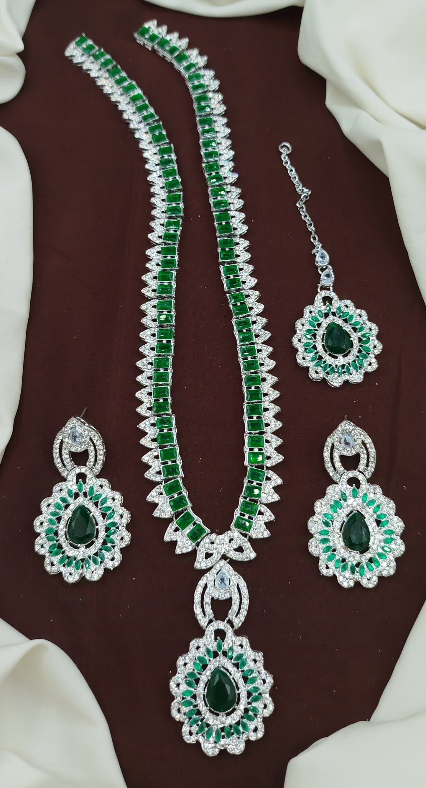 Long Mala set with tikka