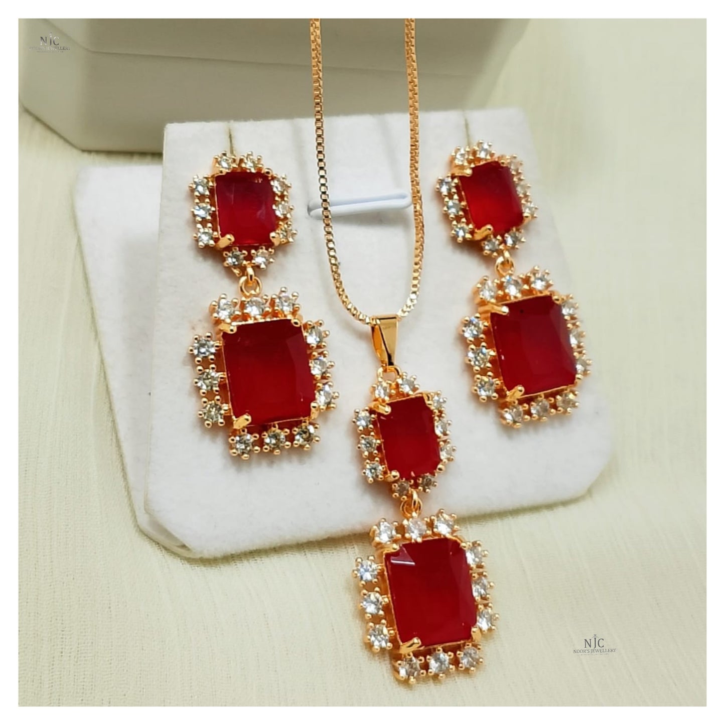 Pendant kit set