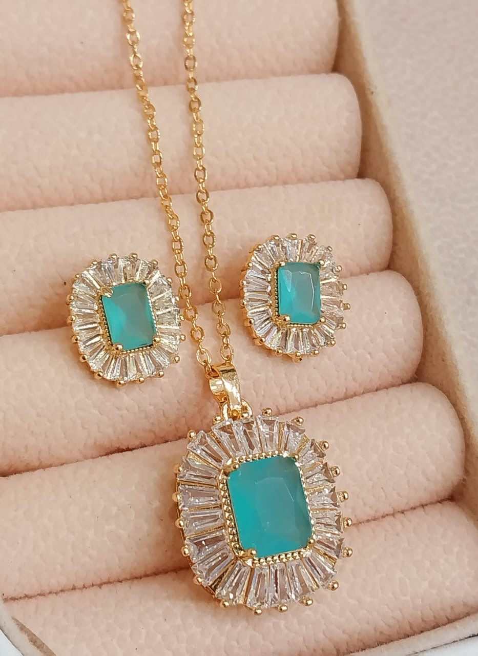 *Kit/Pendant set*