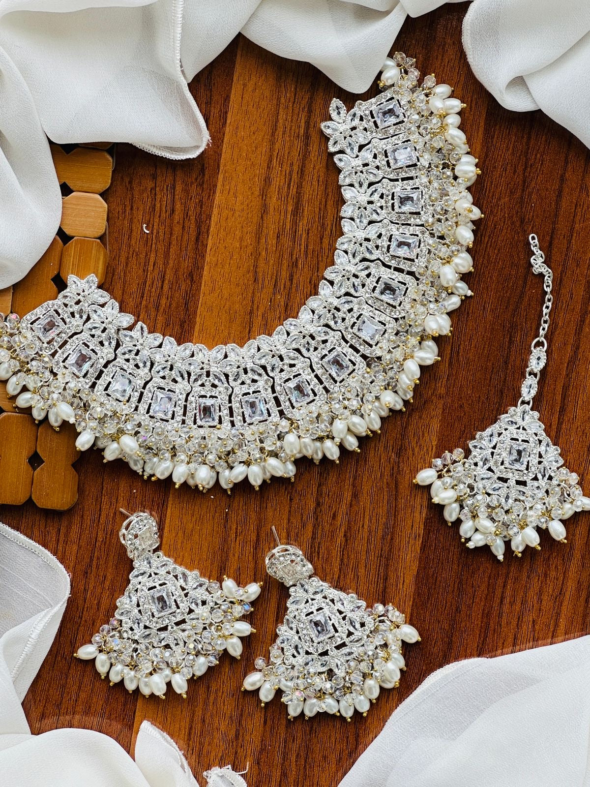 Zircon necklace set