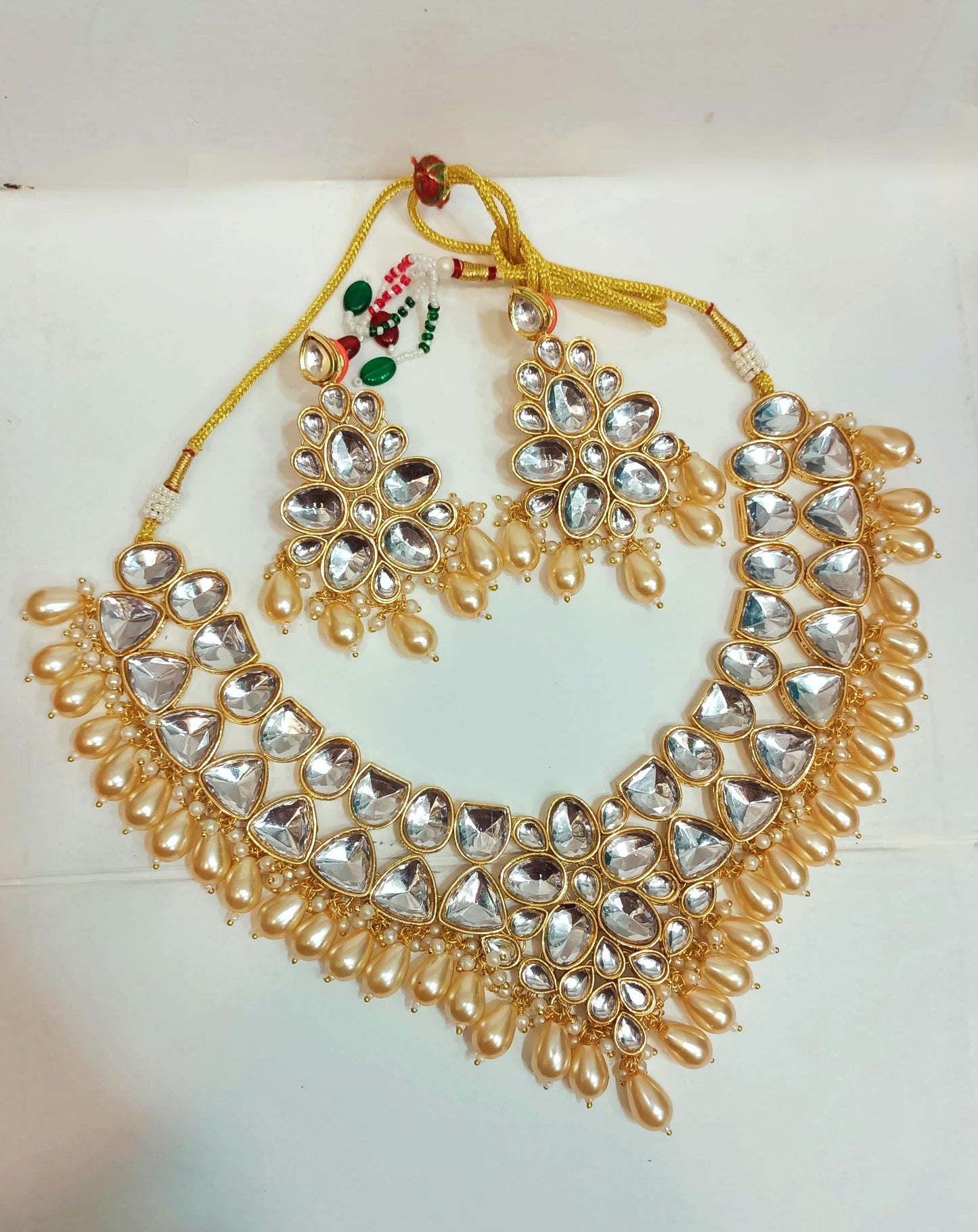 Beautiful Indian Kundan Stylish Necklace Set