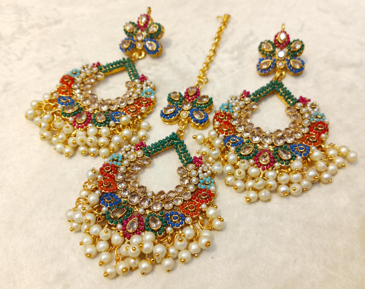 Nauratan earrings & tikka