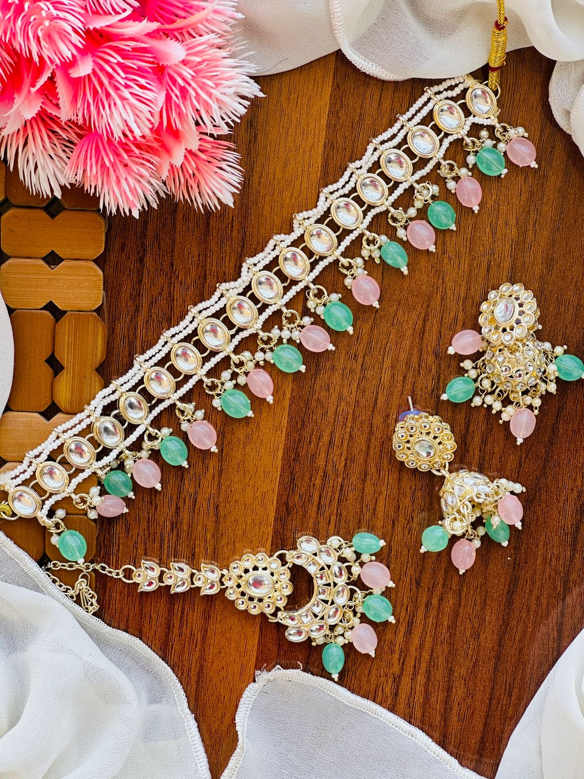 Choker sets