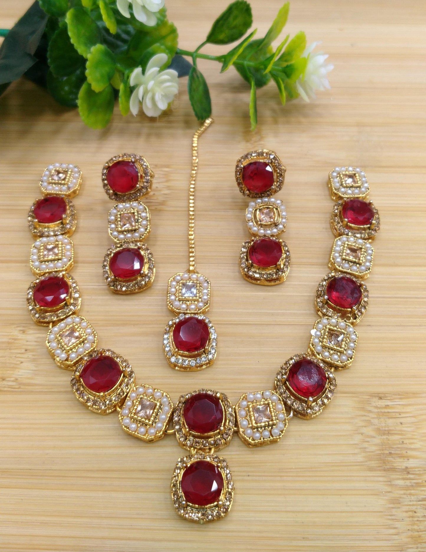 American diamond style necklace set