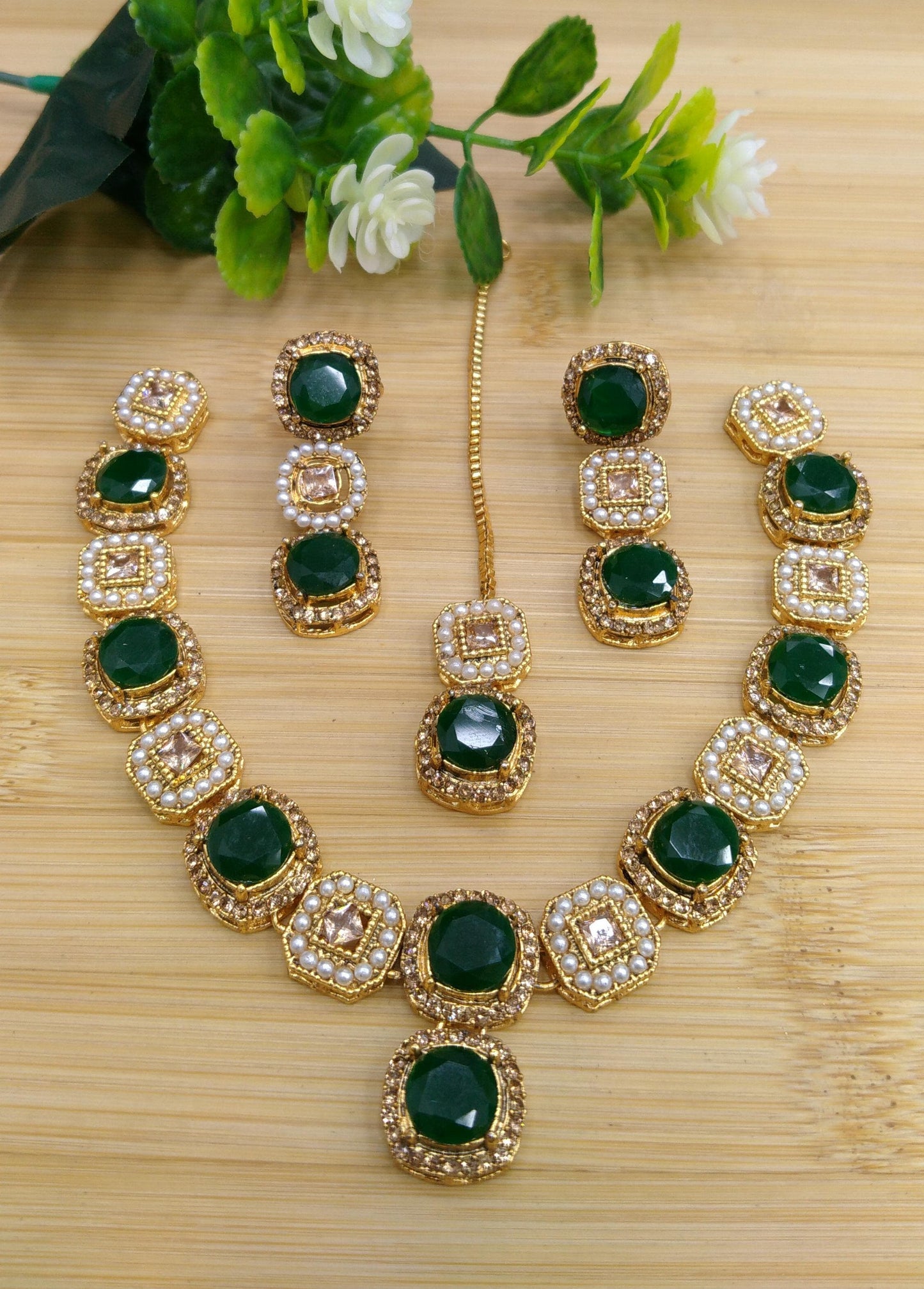 American diamond style necklace set