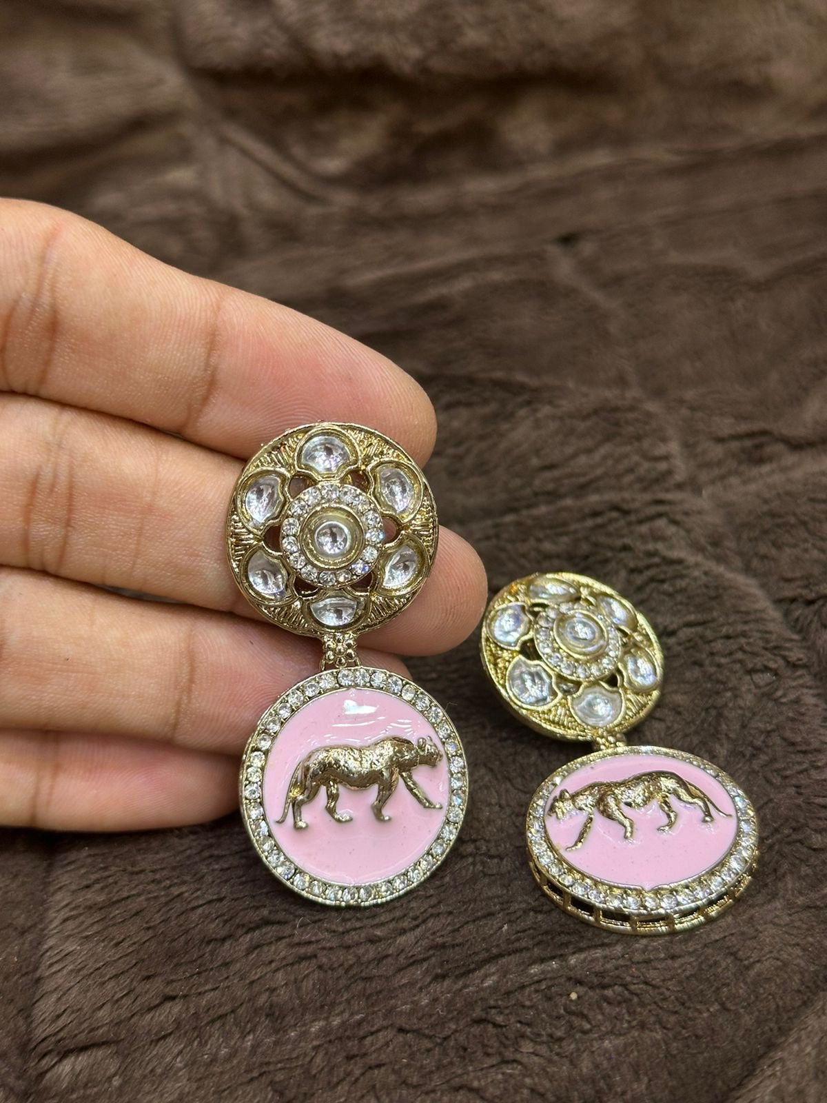 *Stylish Earrings*