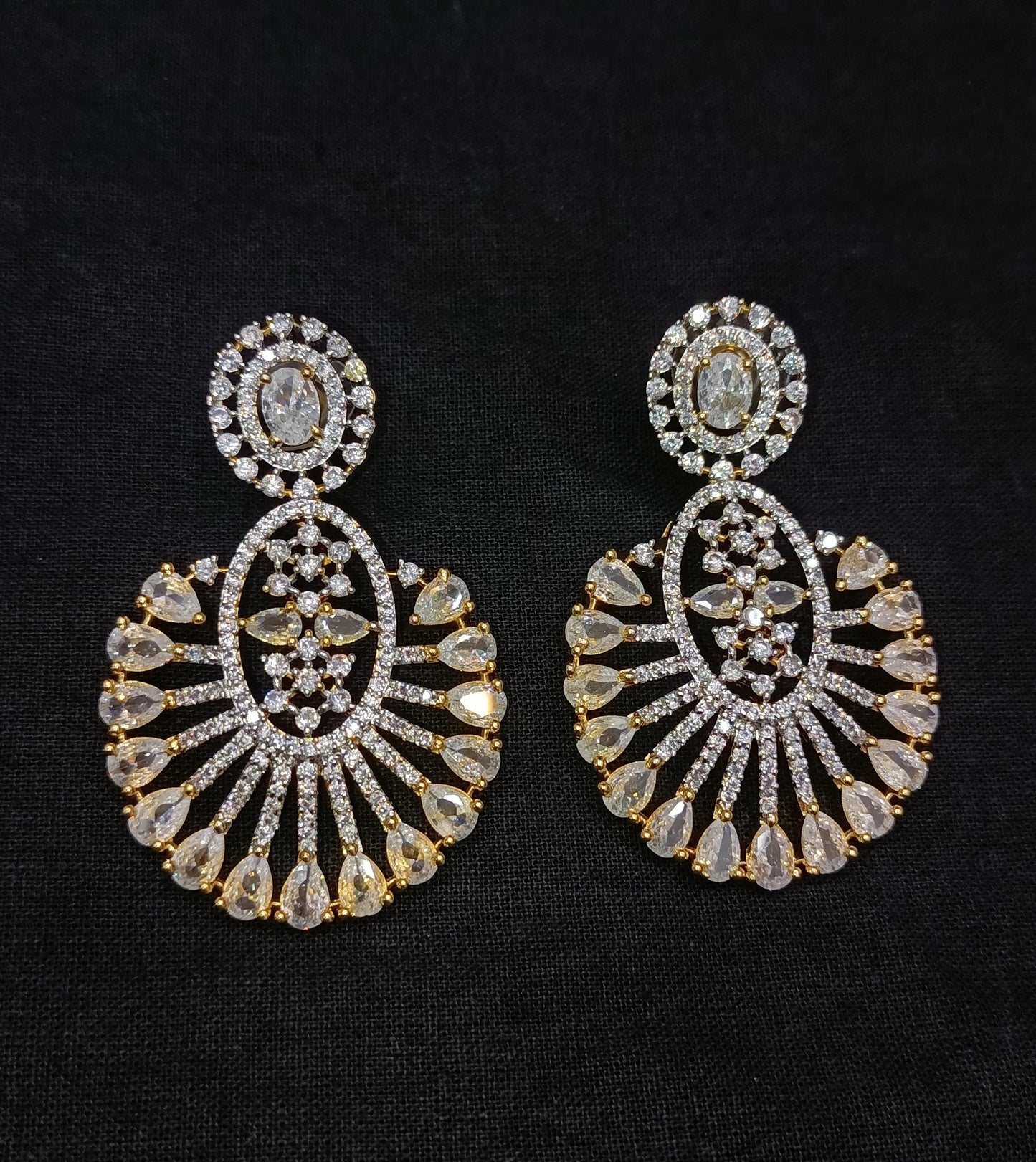 Zircon earrings 2