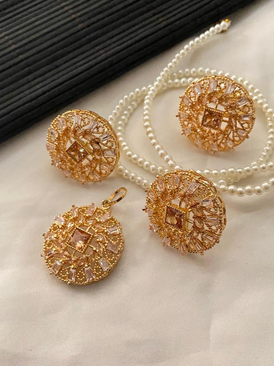 Kit pendant set