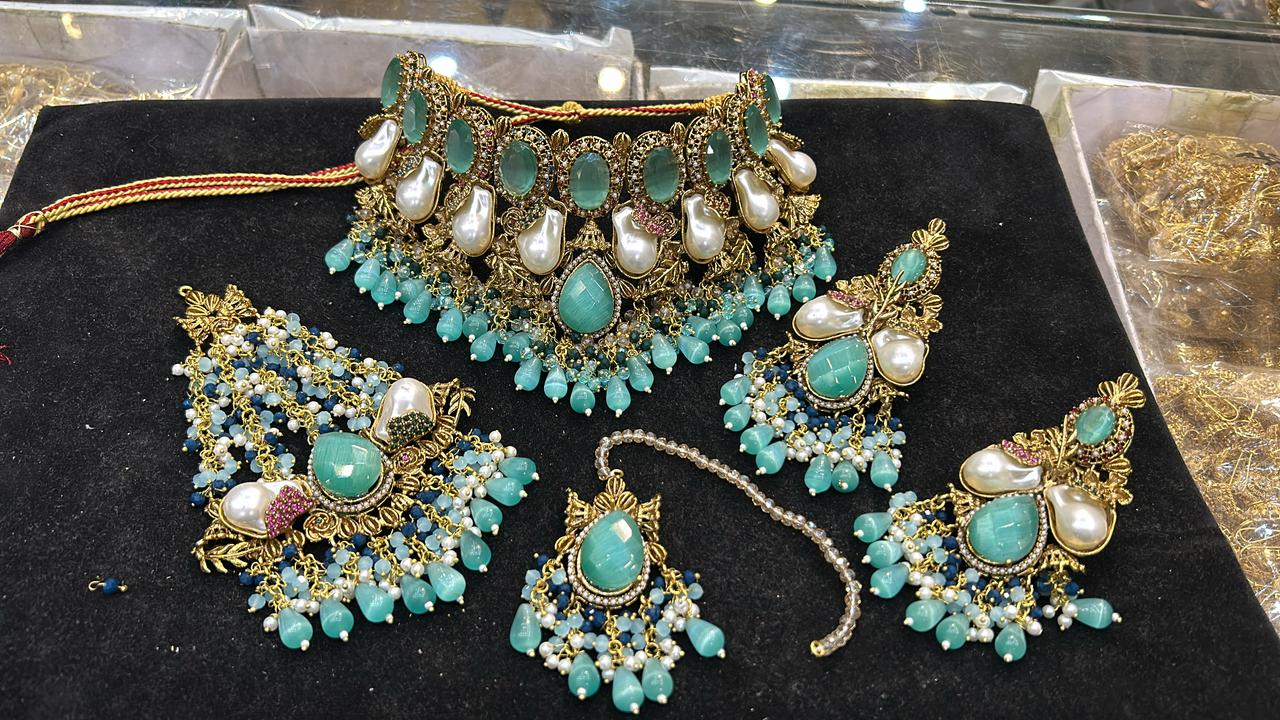 Bridal Collor set