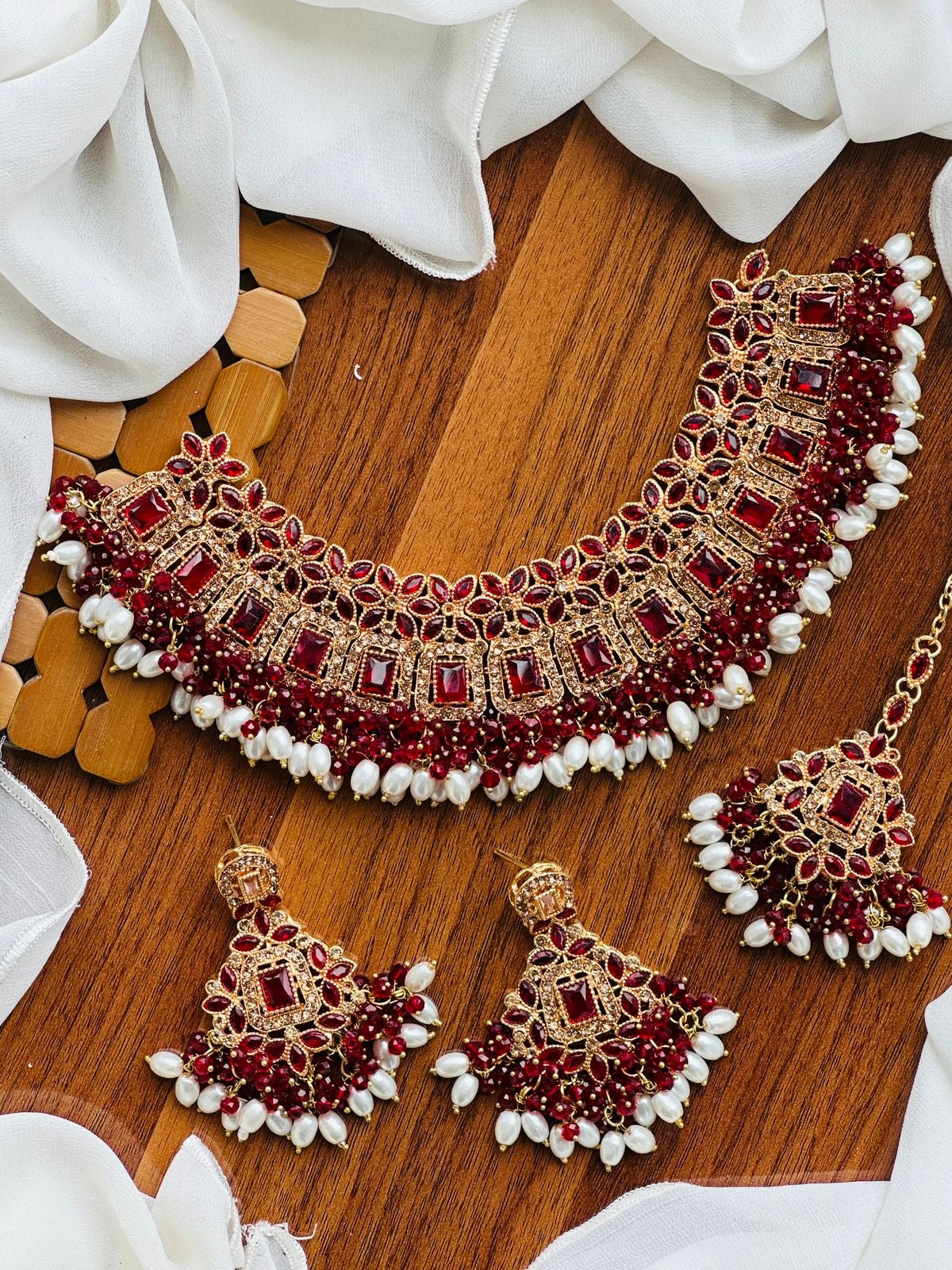 Zircon necklace set
