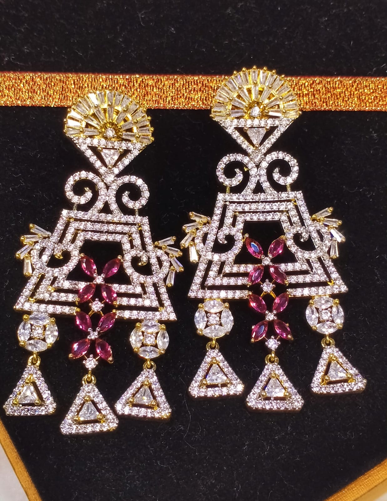 Zircon danglers earrings