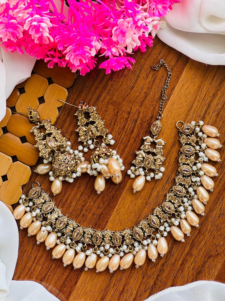 Necklace sets