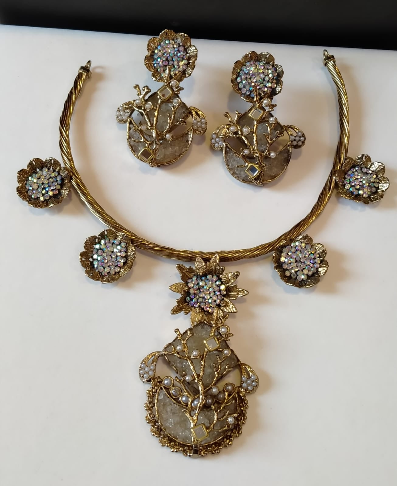 Handmade Turkish stones necklace set