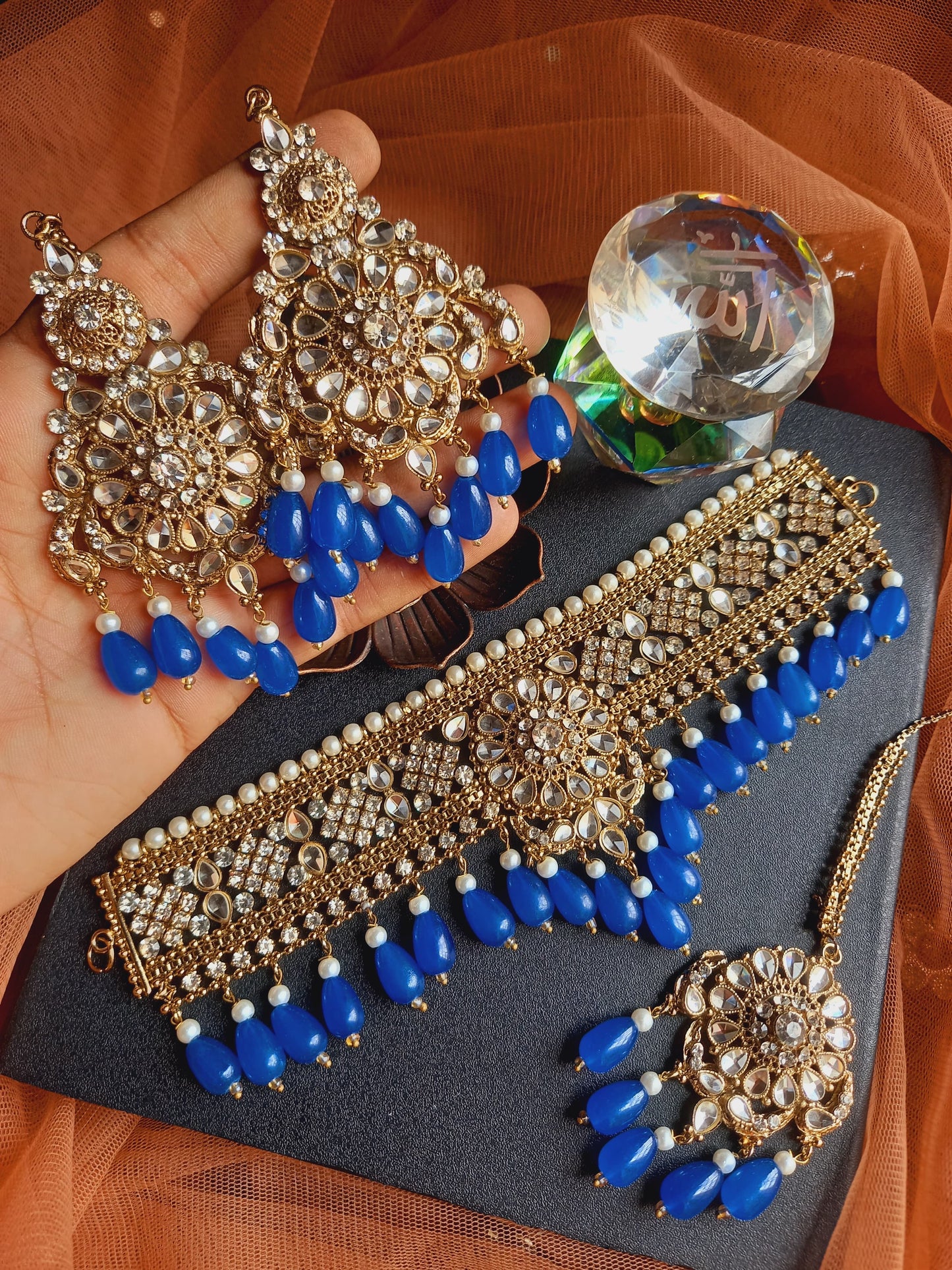 Kundan choker set