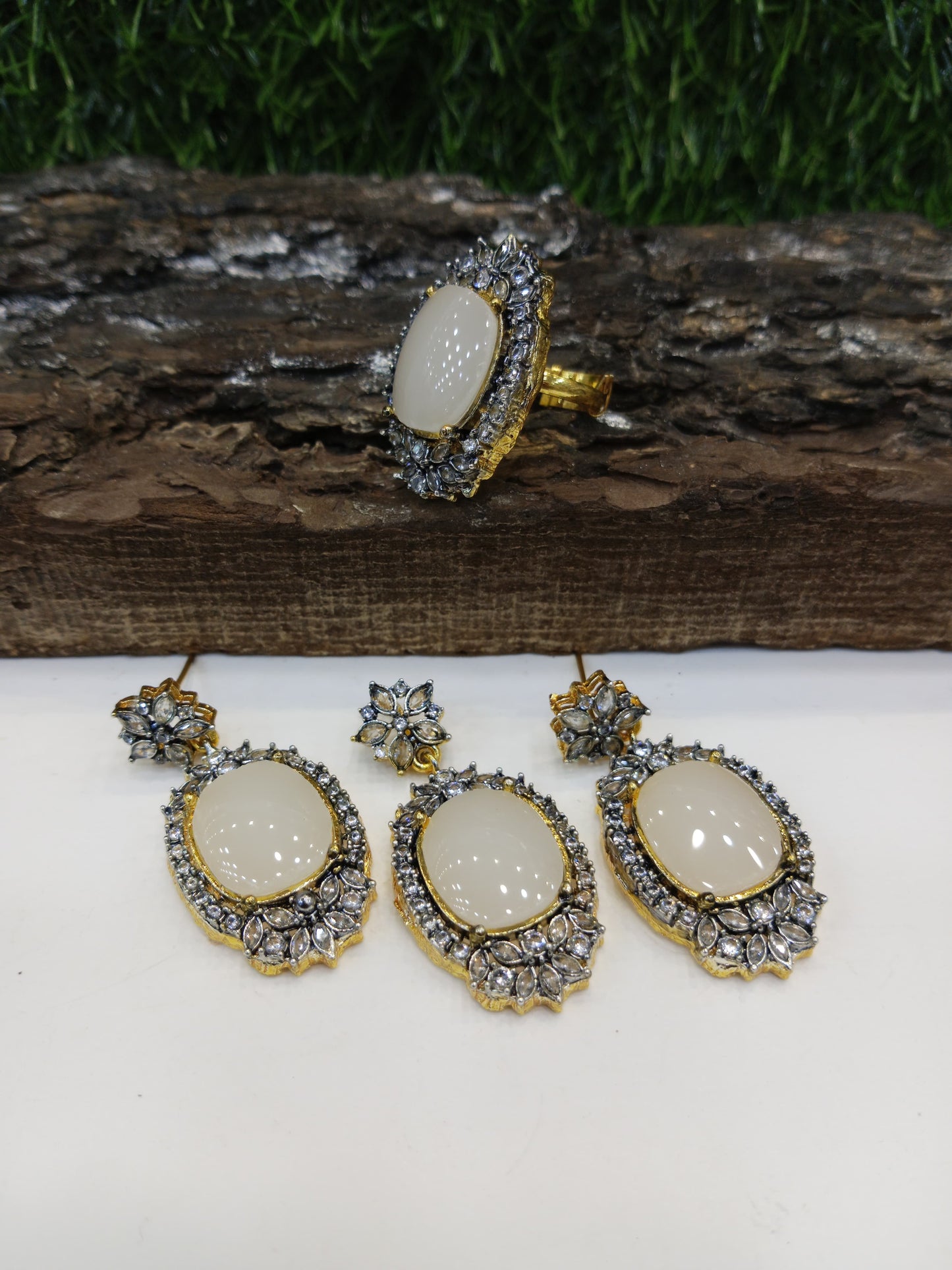Combo set double 88 stone
Which Australian zircon work
All color range available