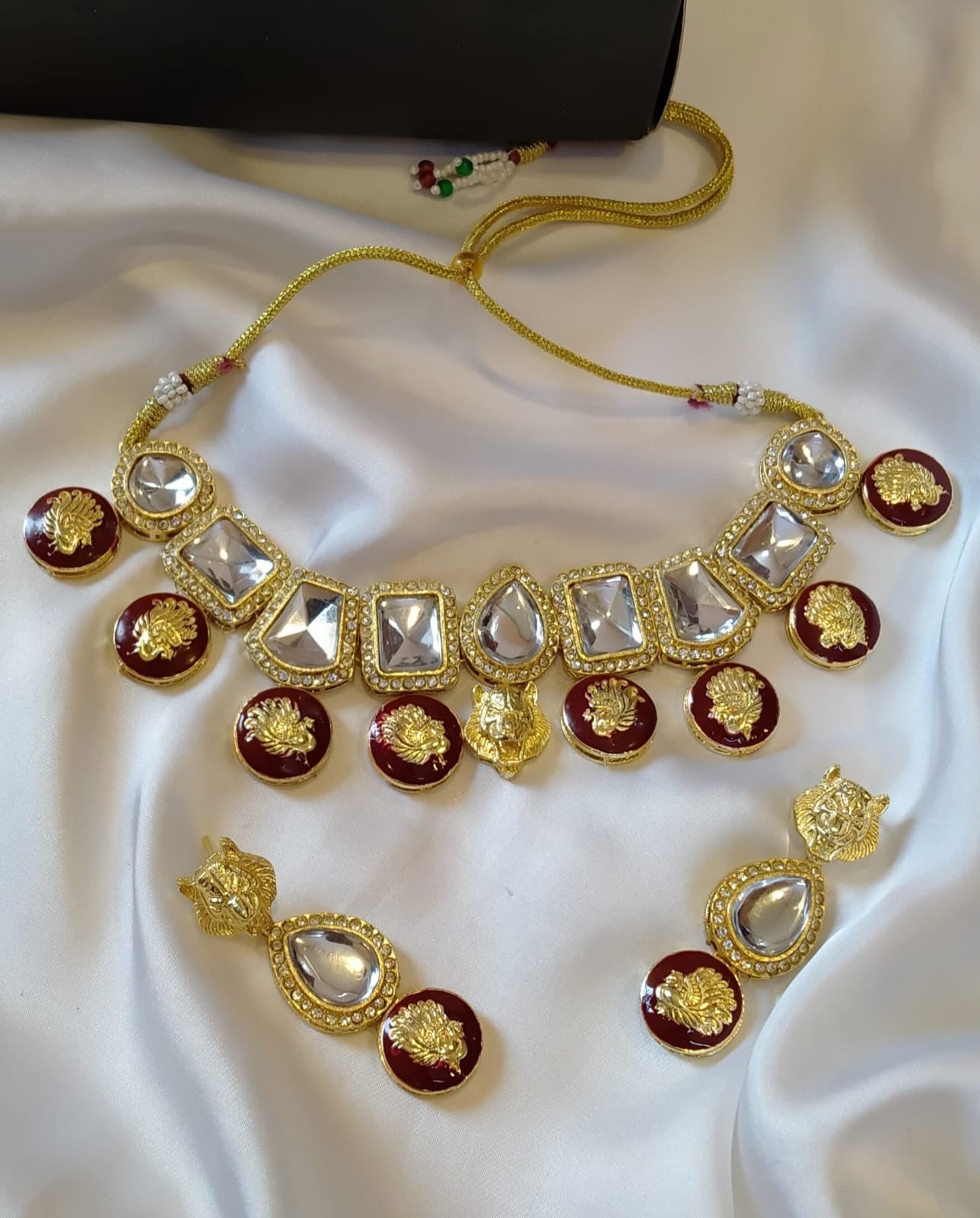 Diamond style necklace set