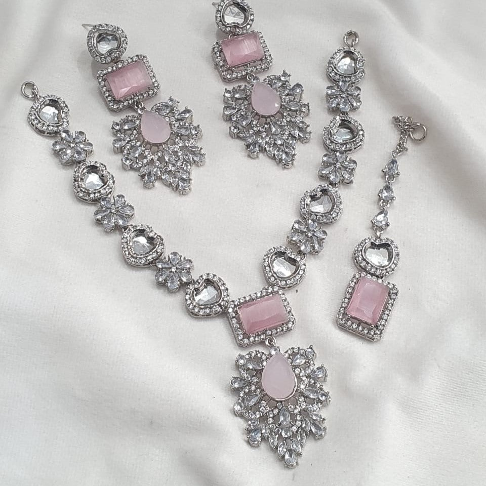 Stylish V Neck Set